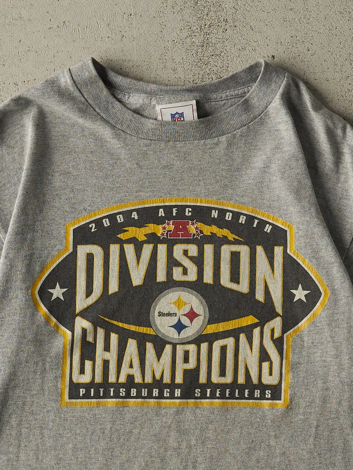 Vintage 04' Grey Pittsburgh Steelers AFC Devision Champs Tee (S) sold by Rebalance Vintage product image thumbnail 2