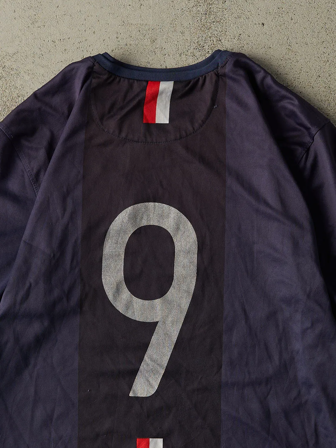 Vintage 14' Navy Blue Paris Saint-Germain Nike Jersey (L) sold by Rebalance Vintage product image thumbnail 4