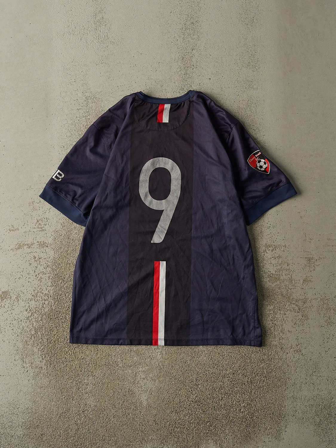 Vintage 14' Navy Blue Paris Saint-Germain Nike Jersey (L) sold by Rebalance Vintage product image thumbnail 2