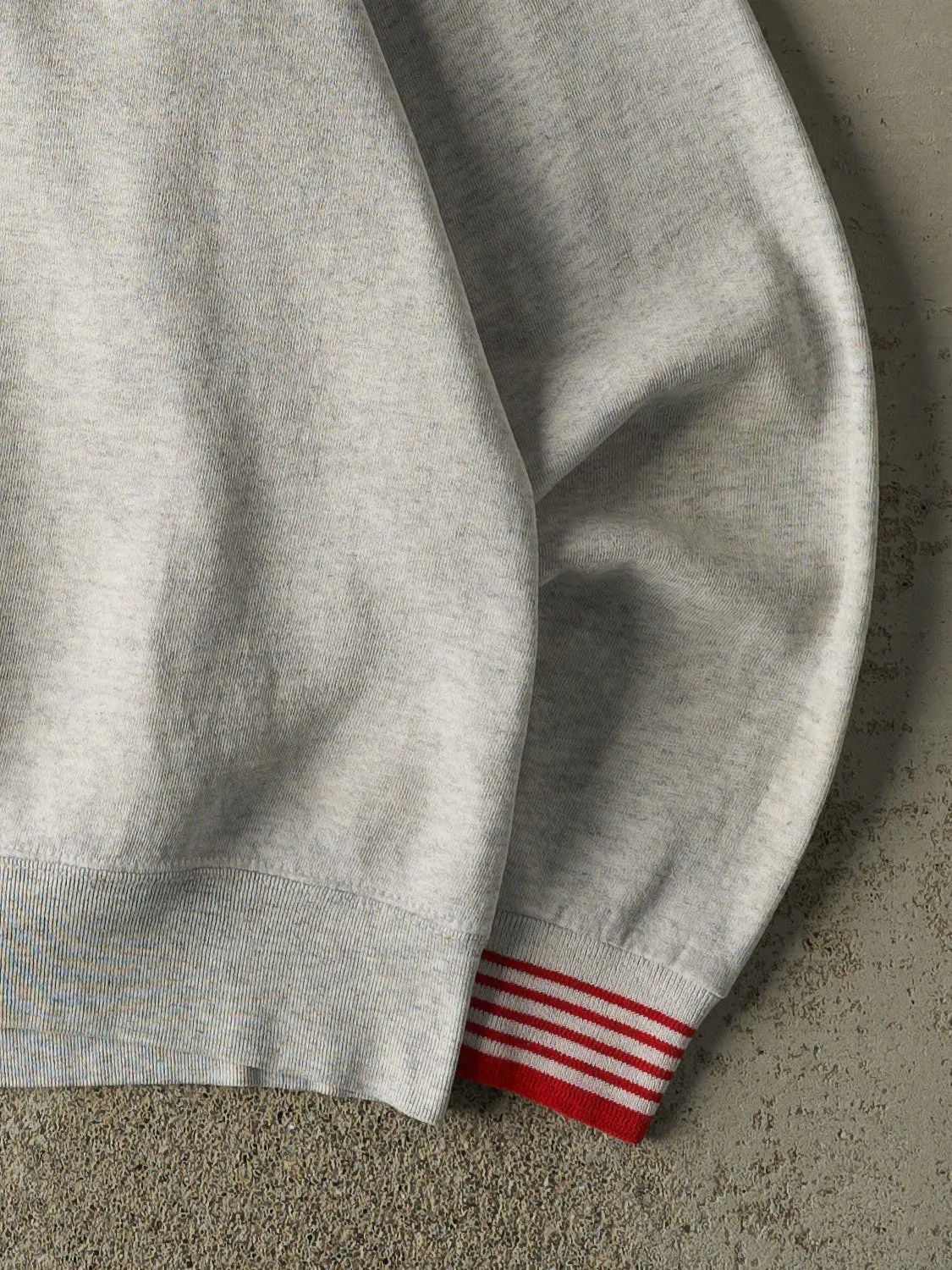 Vintage 80s Heather Grey Ohio State University Embroidered Ribbed Crewneck (M) sold by Rebalance Vintage product image thumbnail 4