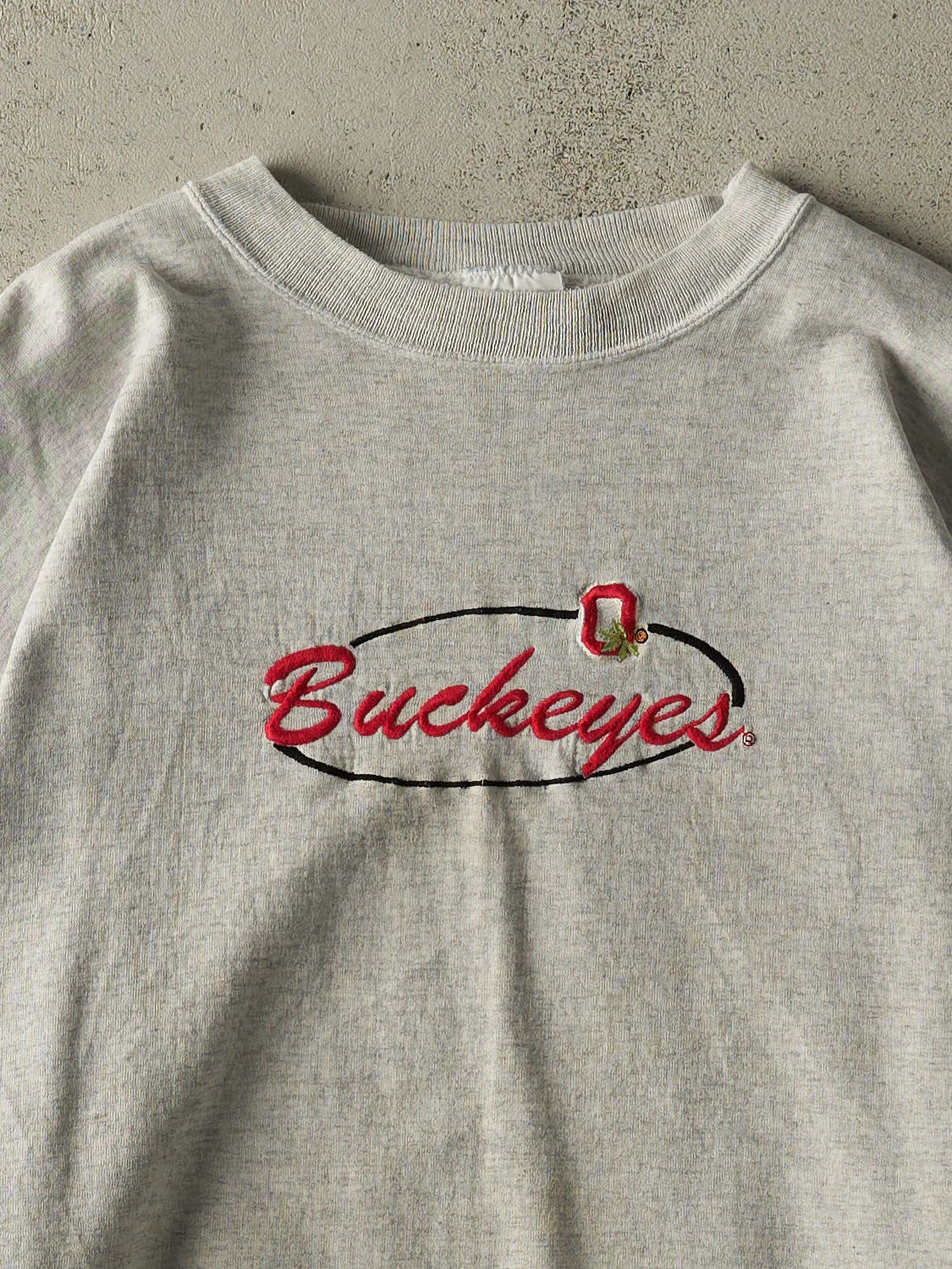 Vintage 90s Heather Grey Ohio State Buckeyes Embroidered Crewneck (XL/XXL) sold by Rebalance Vintage product image thumbnail 2