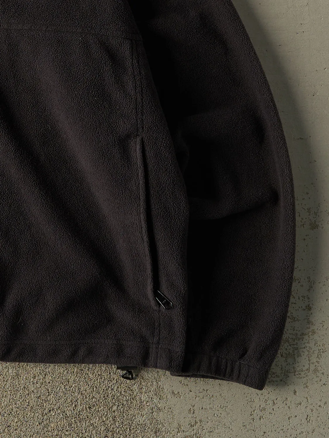 Vintage Y2K Charcoal Grey Columbia Embroidered Zip Up Fleece (L/XL) sold by Rebalance Vintage product image thumbnail 4