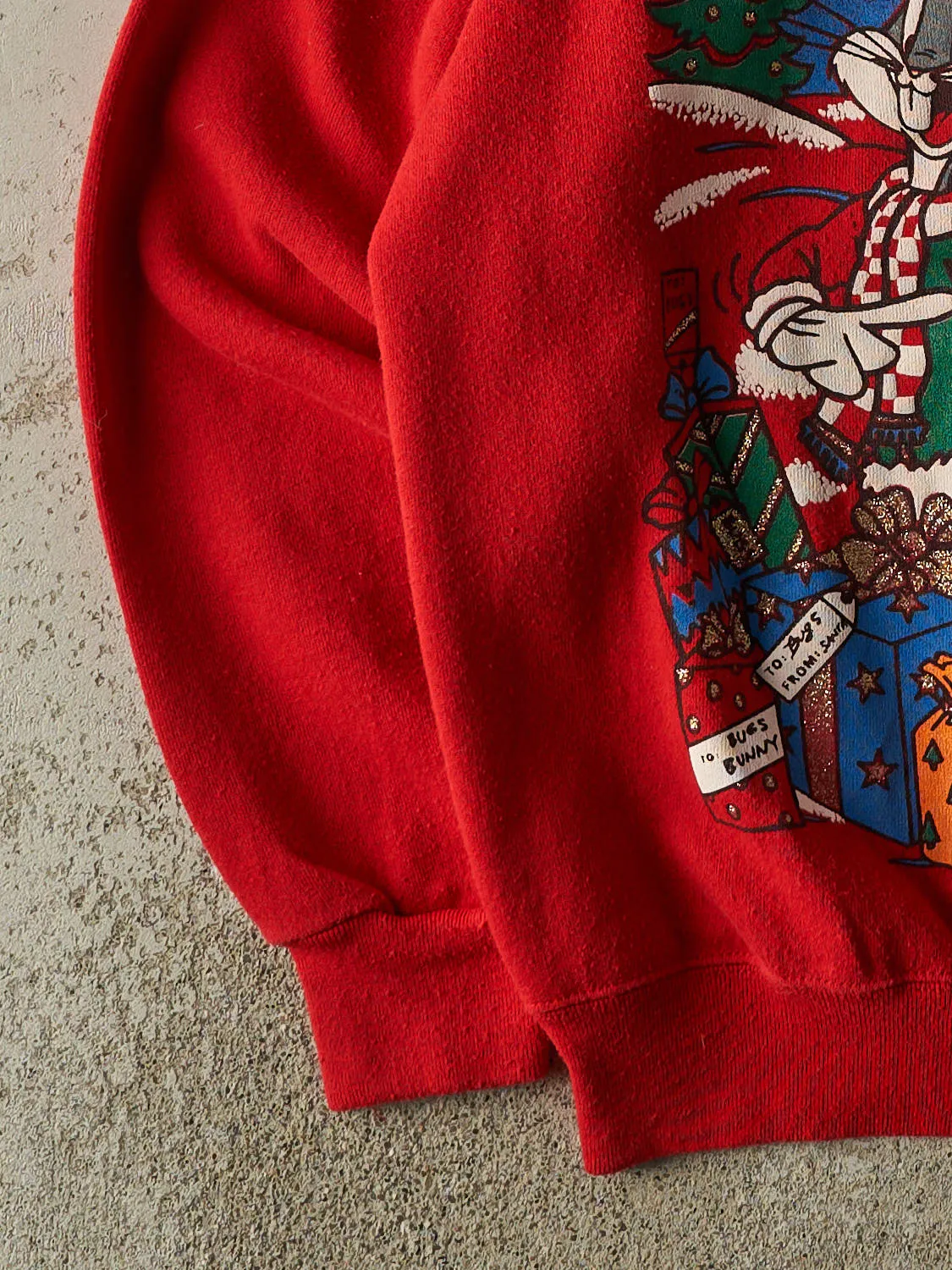 Vintage 94' Red Looney Tunes "Bah Humbug" Crewneck (M/L) sold by Rebalance Vintage product image thumbnail 3