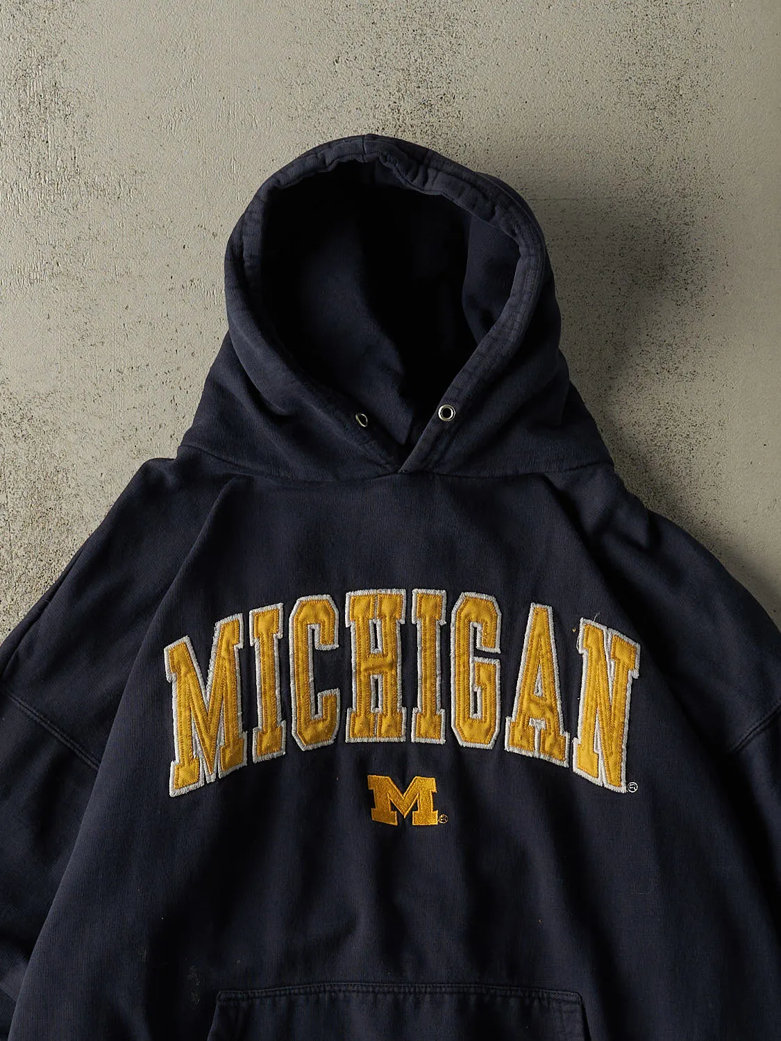 Vintage 90s Navy Blue University of Michigan Embroidered Hoodie (M) sold by Rebalance Vintage product image thumbnail 2