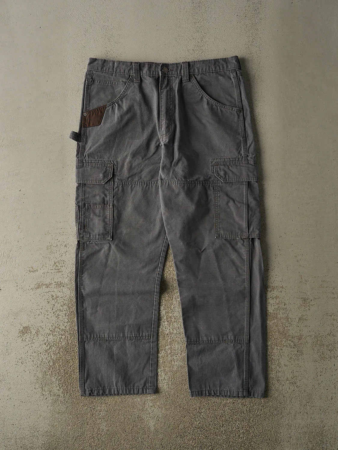 Vintage Y2K Grey Wrangler Carpenter Cargo Pants (36x29.5) sold by Rebalance Vintage