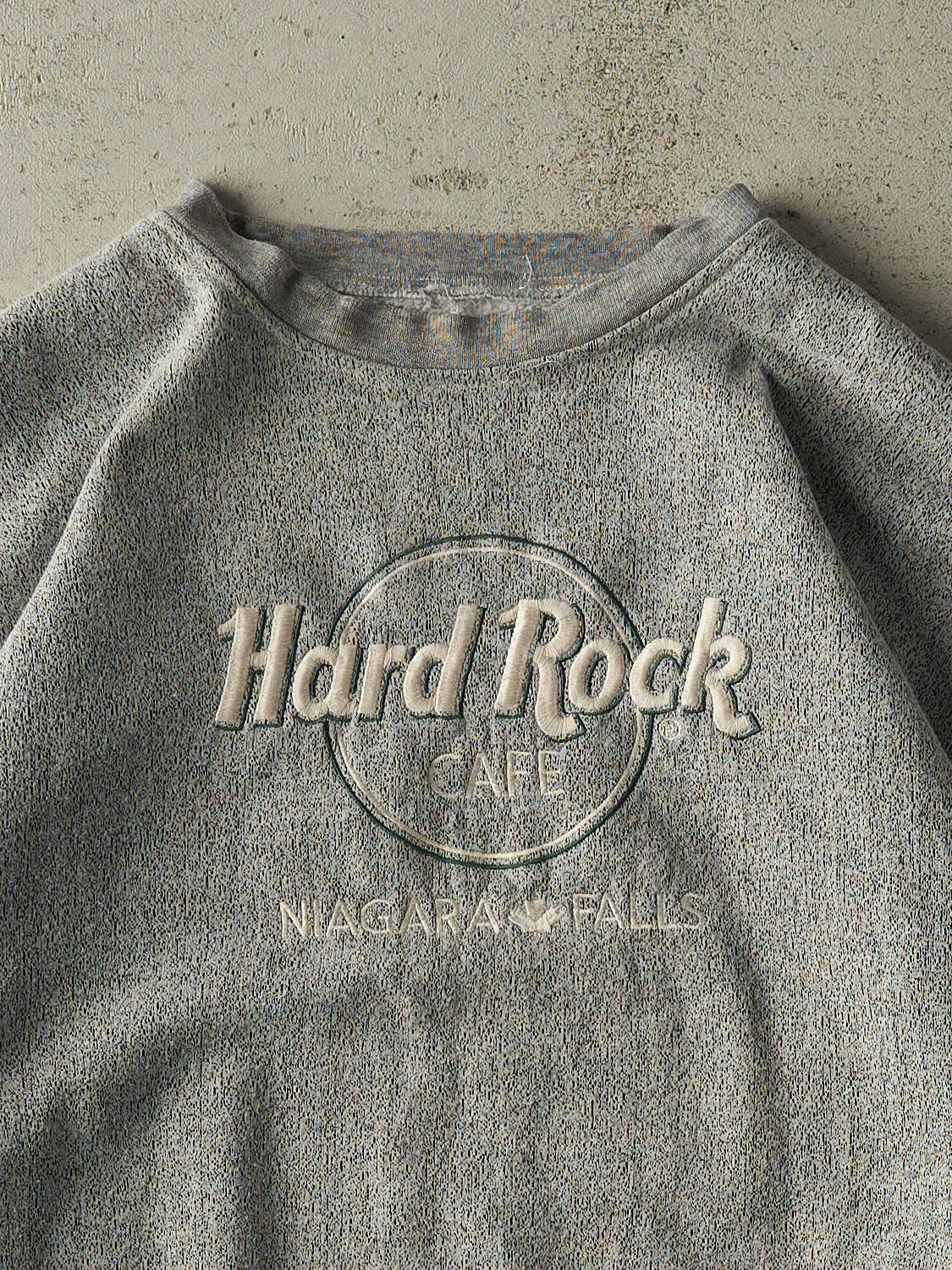Vintage 90s Grey Hard Rock Cafe Niagara Falls Embroidered Crewneck (XL) sold by Rebalance Vintage product image thumbnail 2