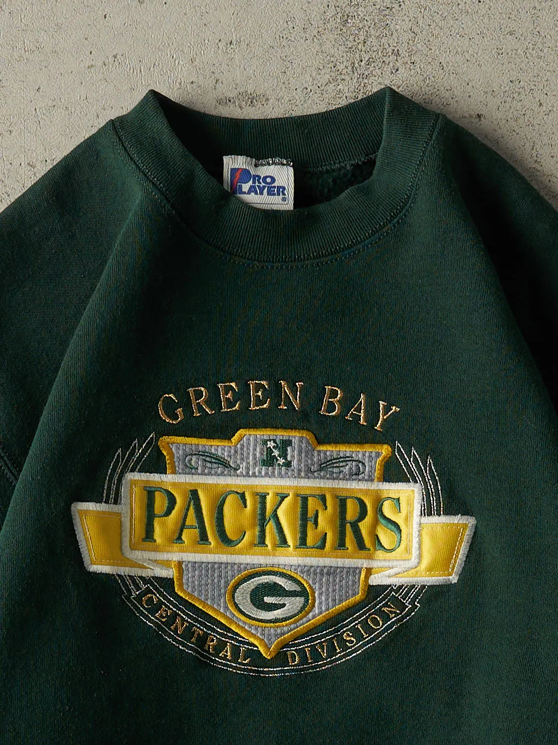 Vintage 90s Green Green Bay Packers Embroidered Crewneck (S) sold by Rebalance Vintage product image thumbnail 2