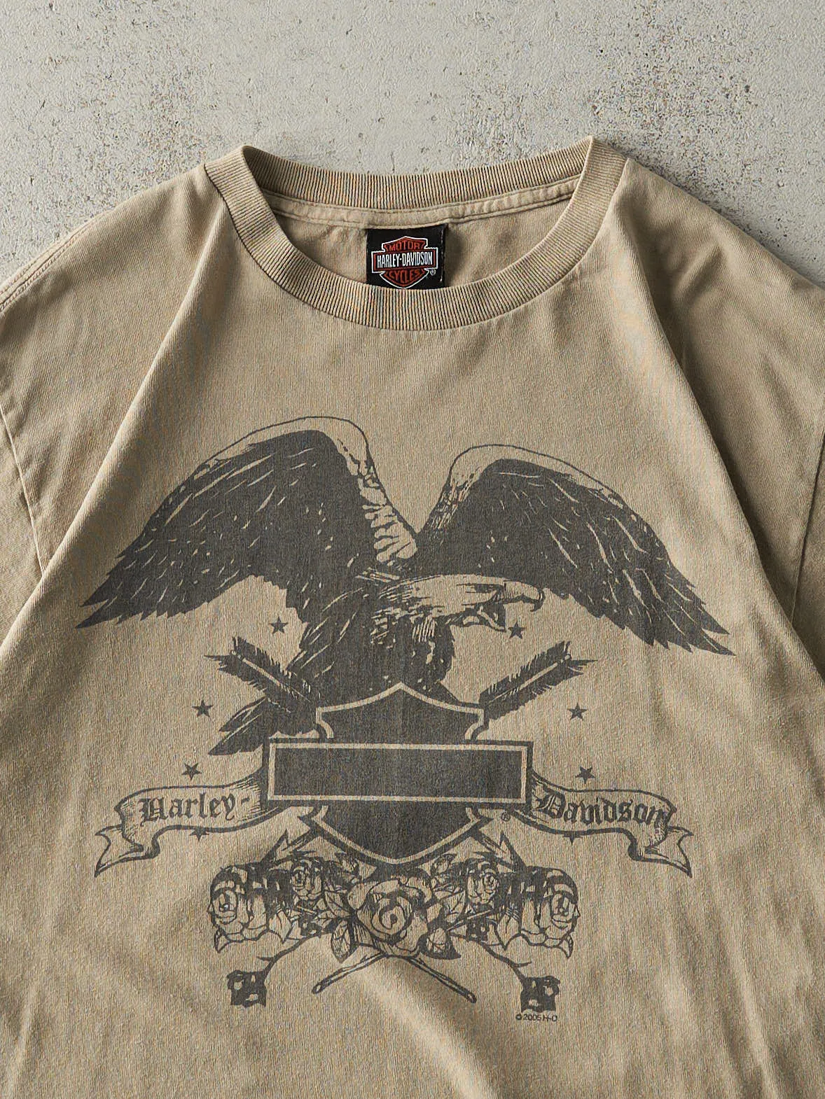 Vintage 06' Beige British Columbia Harley Davidson Tee (S) sold by Rebalance Vintage product image thumbnail 3