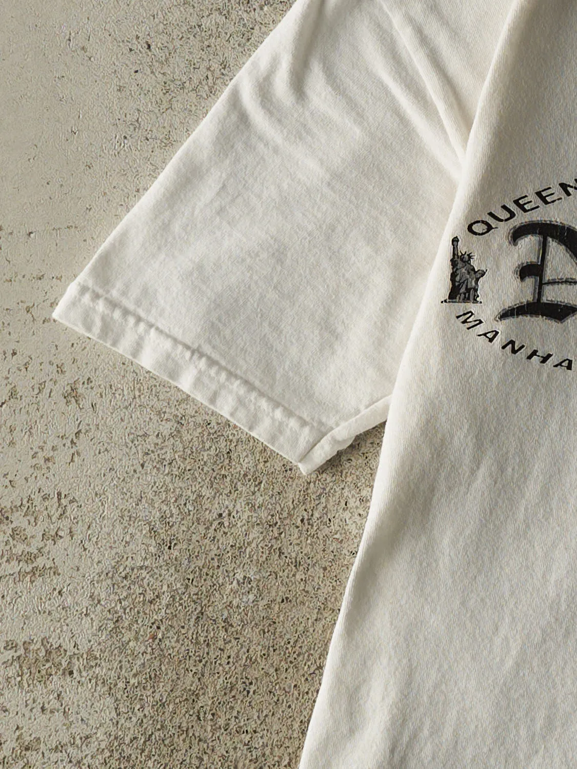 Vintage Y2K White Nike New York City Tee (XS) sold by Rebalance Vintage product image thumbnail 3