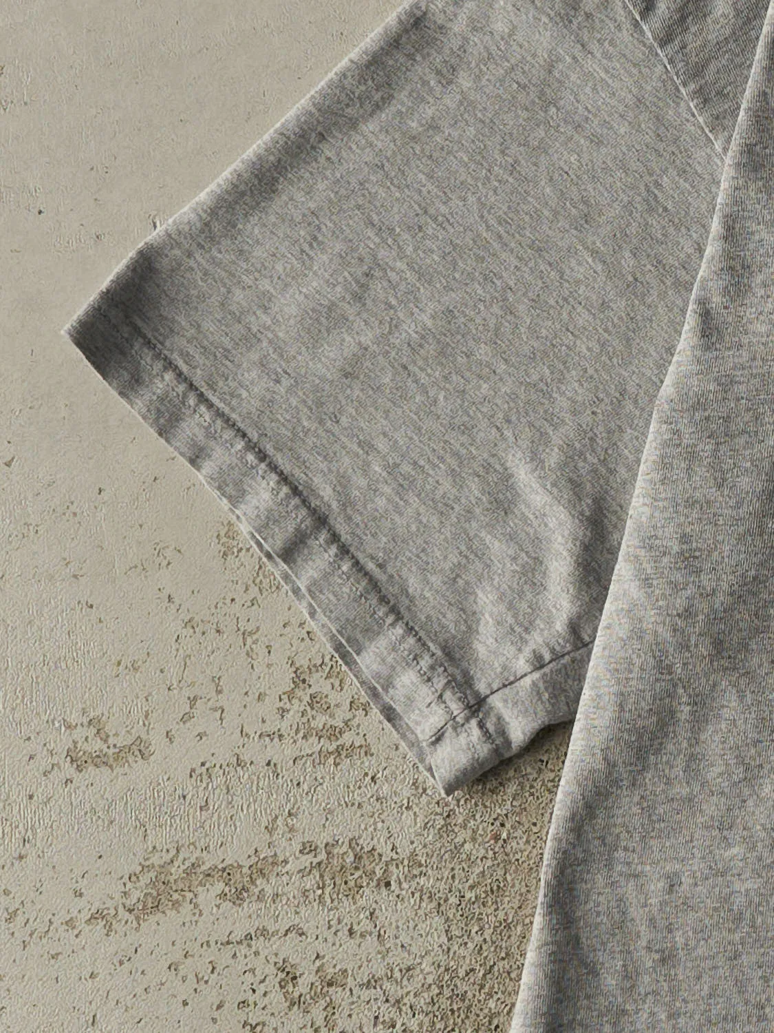 Vintage 90s Grey New York Giants Football Tee (M/L) sold by Rebalance Vintage product image thumbnail 3