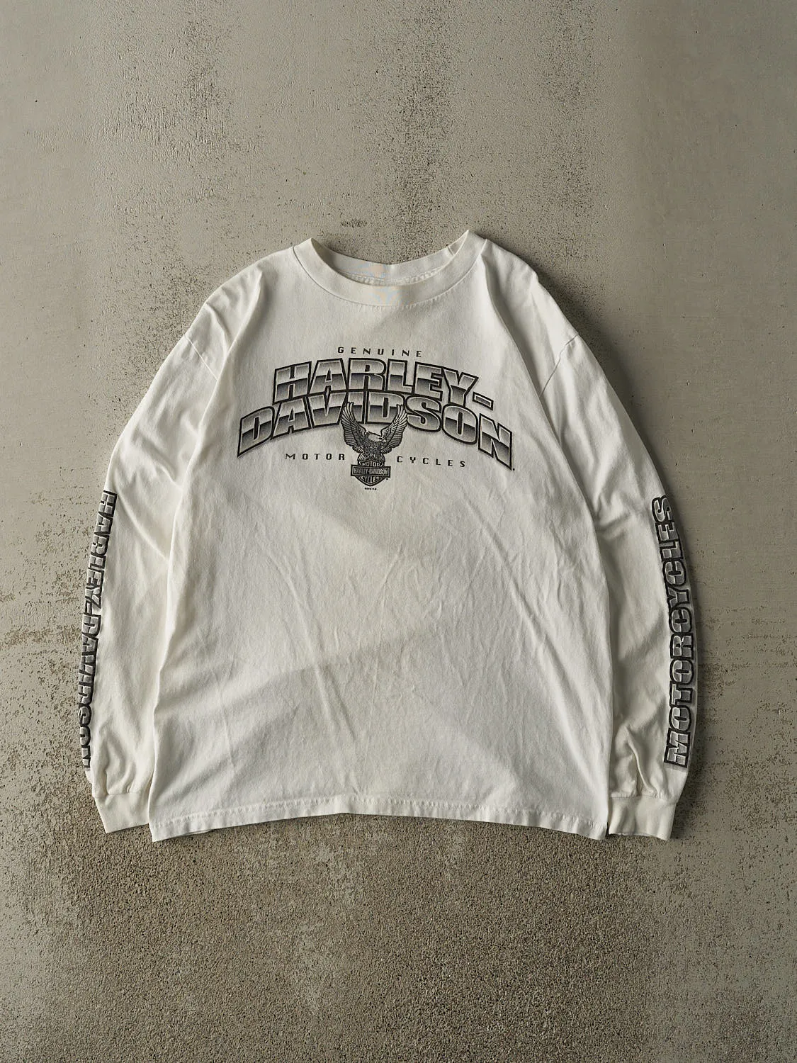 Vintage 12' White Harley Davidson Elk River MN Long Sleeve (M) sold by Rebalance Vintage