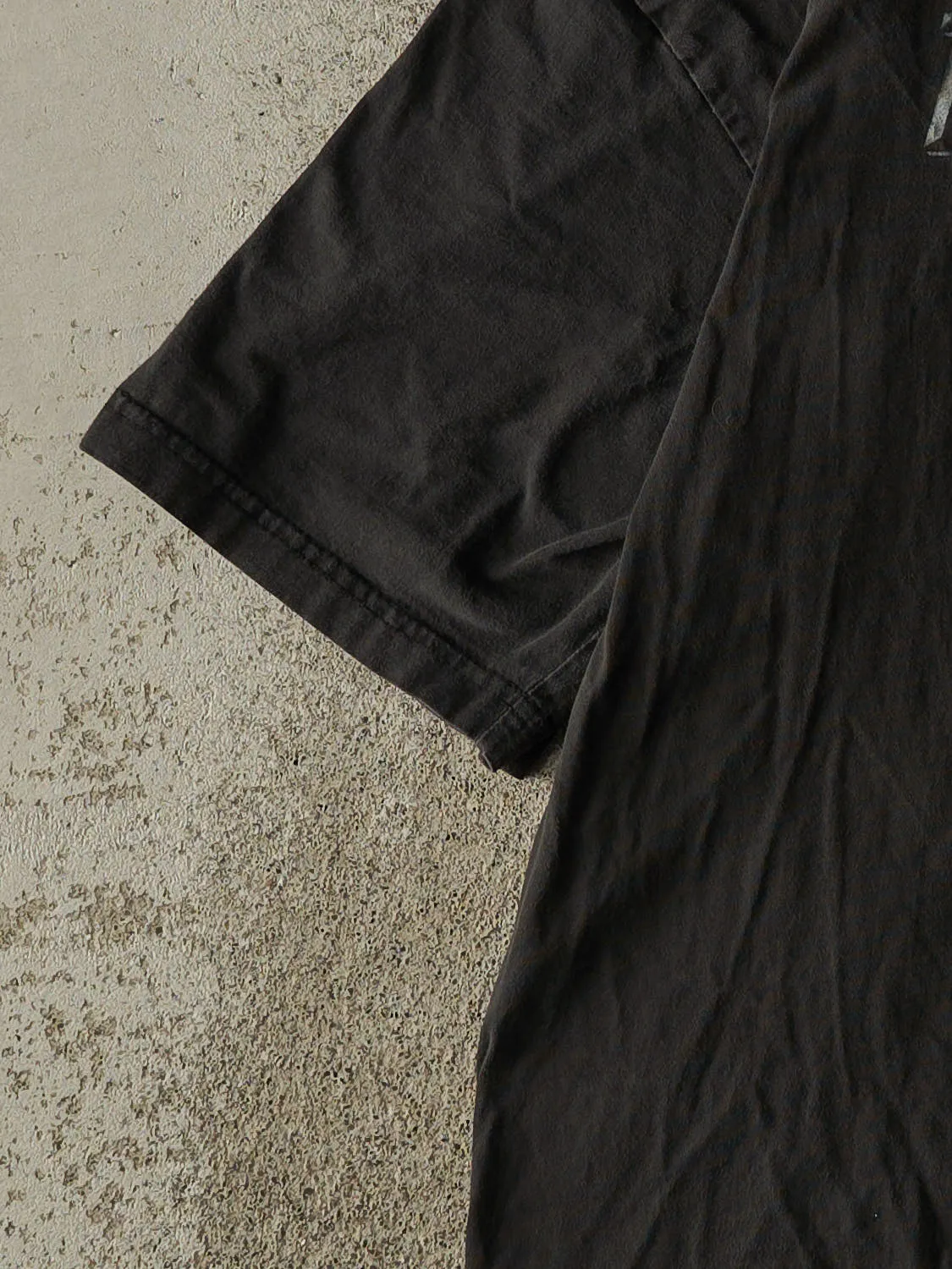 Vintage 90s Faded Black Hard Rock Cafe Paris Tee (L/XL) sold by Rebalance Vintage product image thumbnail 3