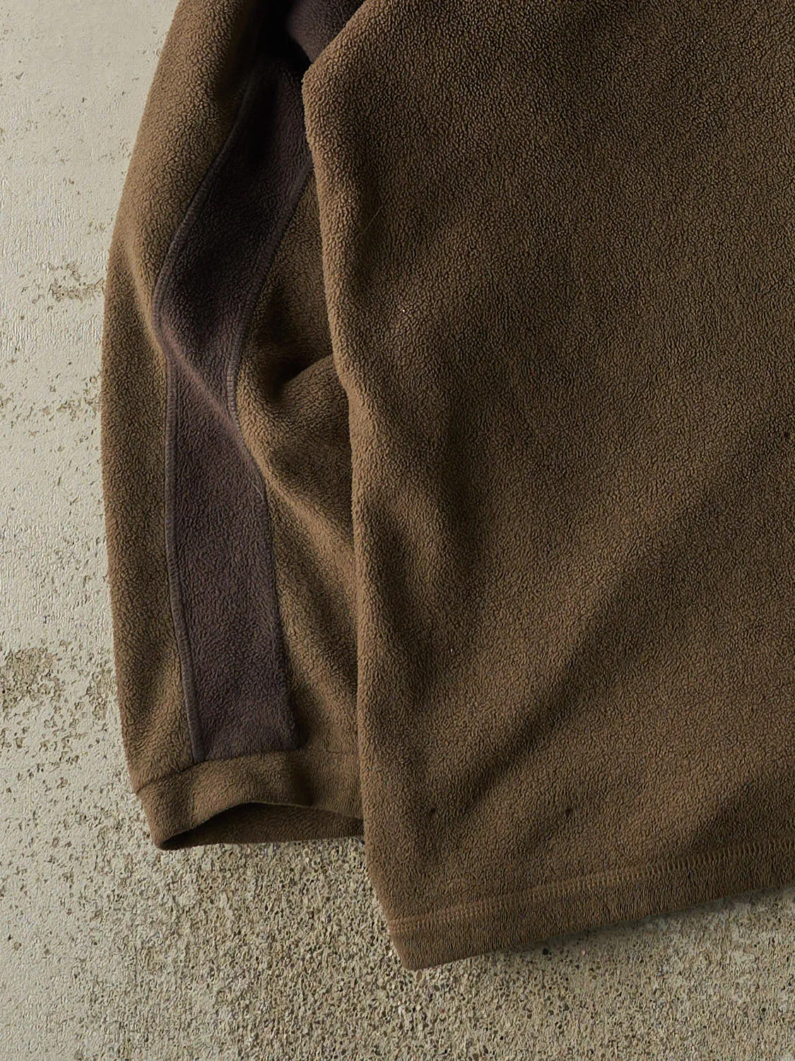 Vintage Y2K Green Helly Hansen Quarter Zip Fleece (XXL) sold by Rebalance Vintage product image thumbnail 3