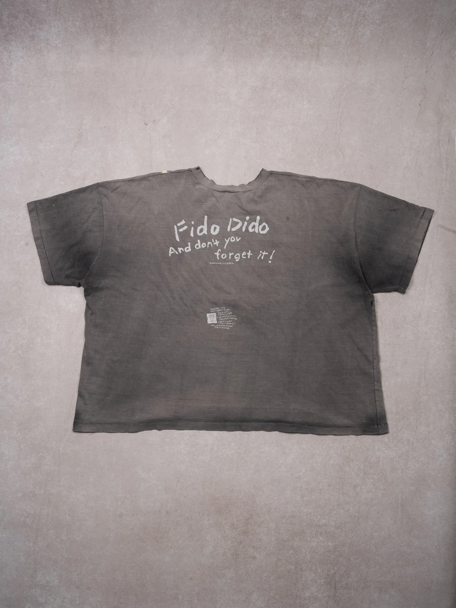 Vintage 80s Sunwashed Grey Fido Dido Cropped Tee (XL) sold by Rebalance Vintage product image thumbnail 4