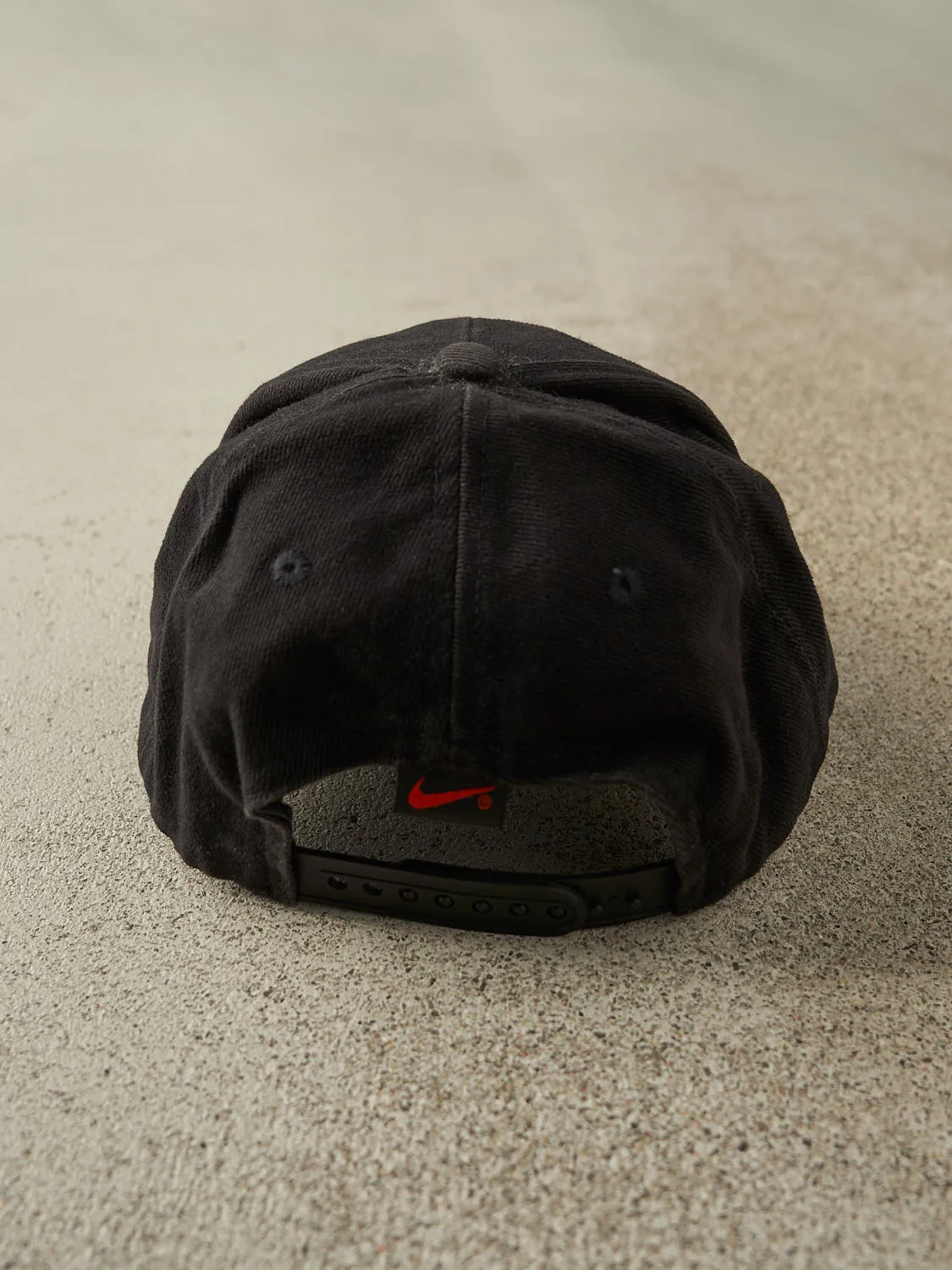 Vintage 90s Faded Black Nike Basketball Snapback (O/S) sold by Rebalance Vintage product image thumbnail 4