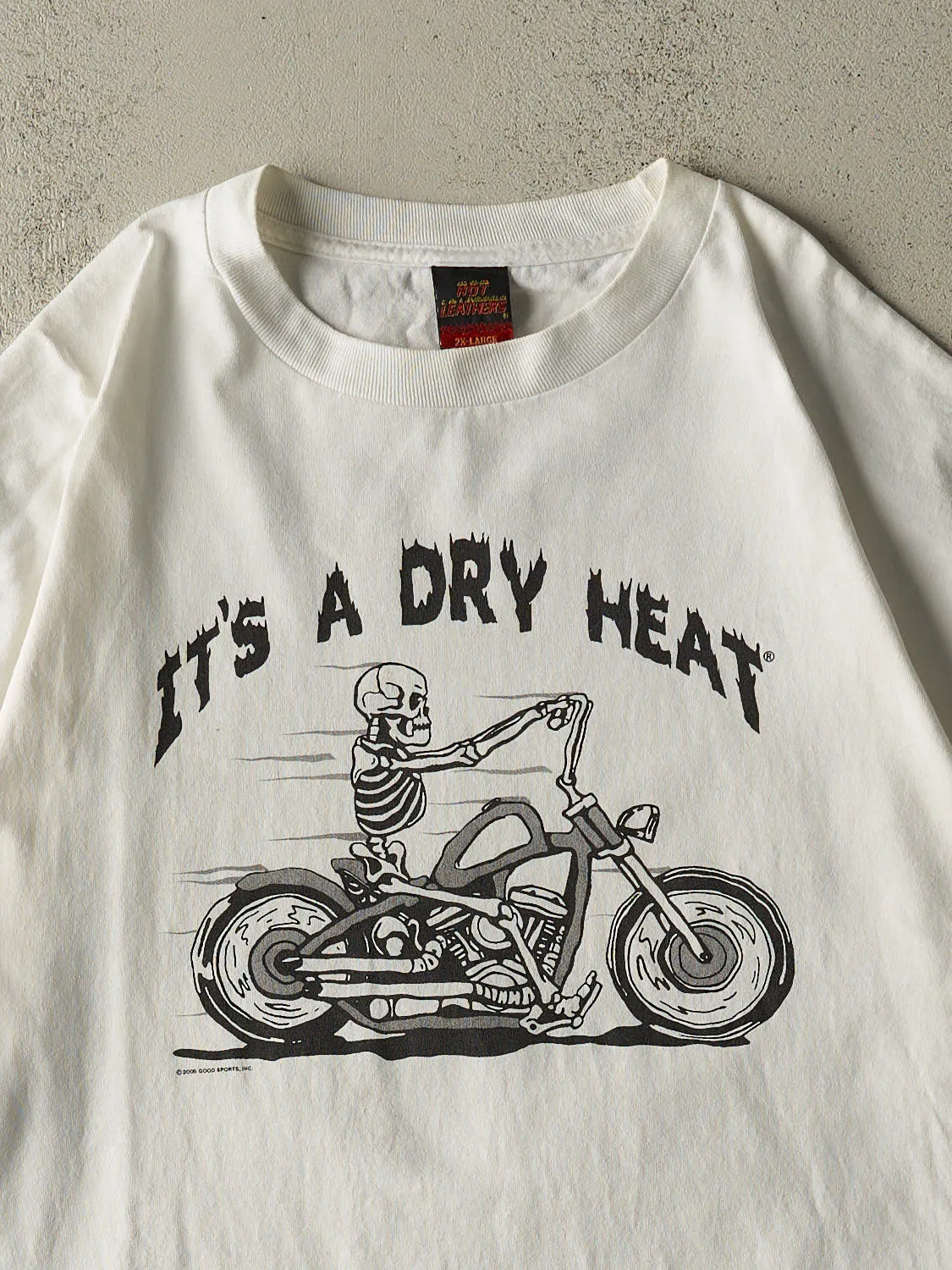 16' White "Its a Dry Heat" Motorcycle Outpost Biker Tee (XL/XXL) sold by Rebalance Vintage product image thumbnail 3