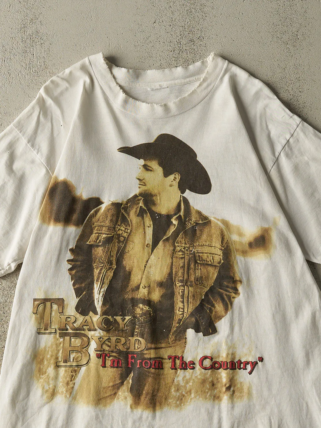 Vintage 93' White Tracey Byrd "I'm From the Country" Tee (M/L) sold by Rebalance Vintage product image thumbnail 3