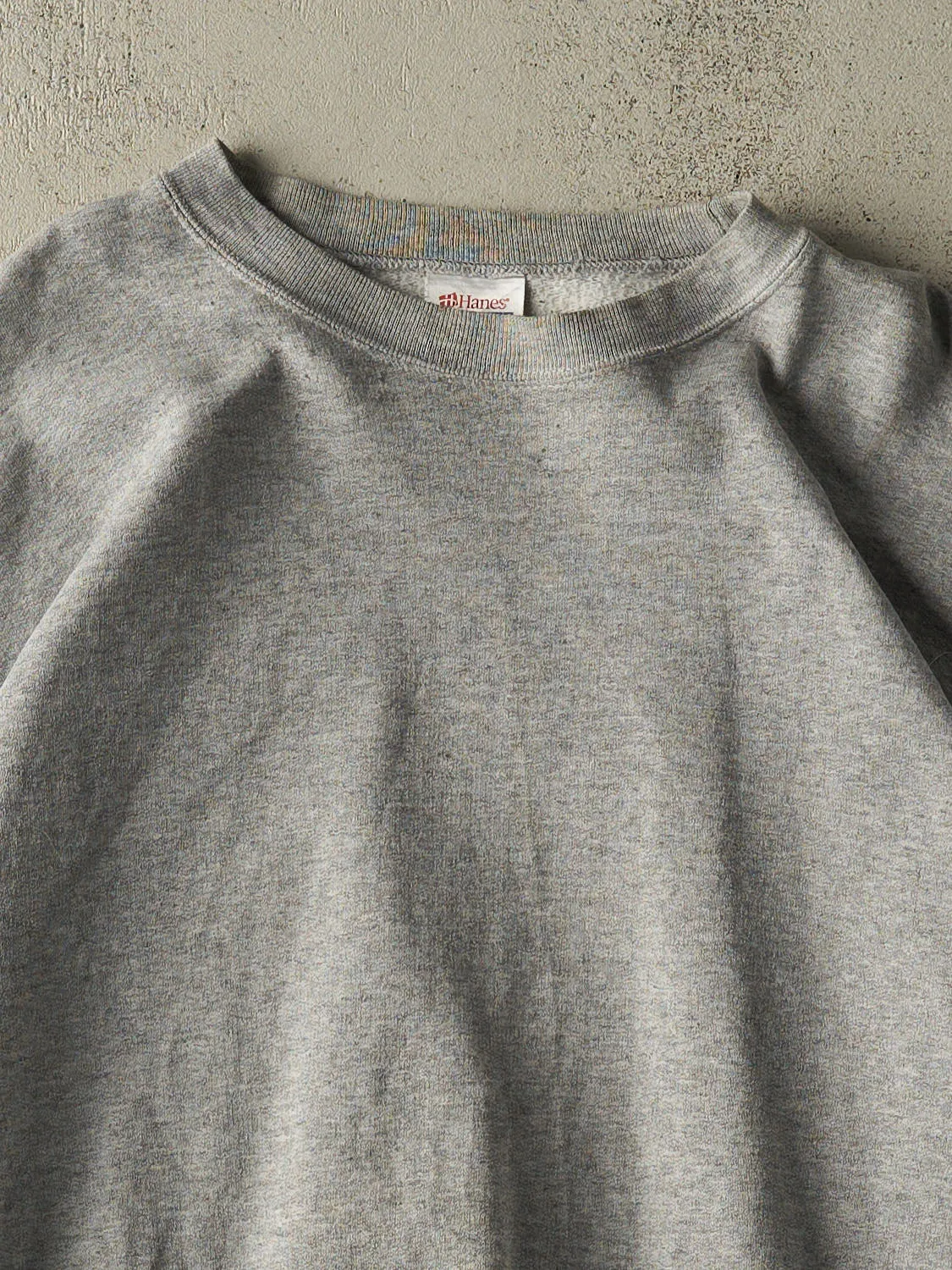 Vintage Y2K Grey Blank Crewneck (XL) sold by Rebalance Vintage product image thumbnail 2