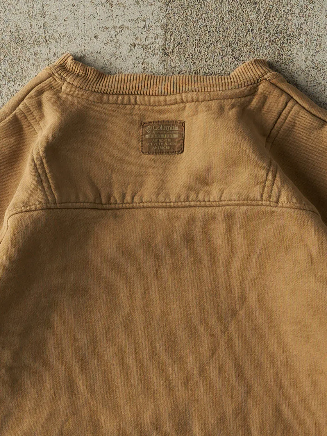Vintage 90s Beige Columbia Embroidered Crewneck (M) sold by Rebalance Vintage product image thumbnail 4