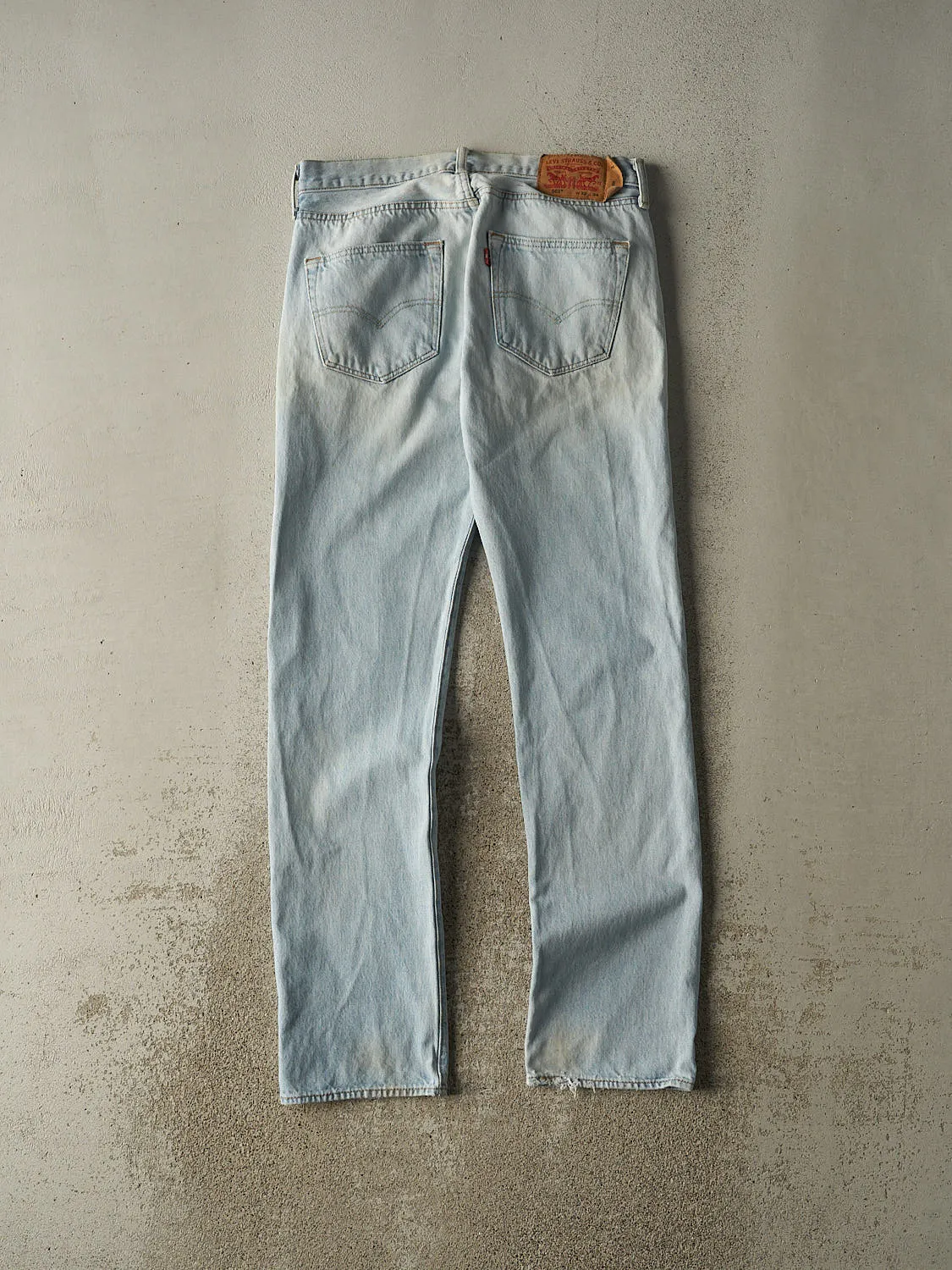 Vintage Y2K Light Wash Levi's 501 Jeans (32x33.5) sold by Rebalance Vintage product image thumbnail 3