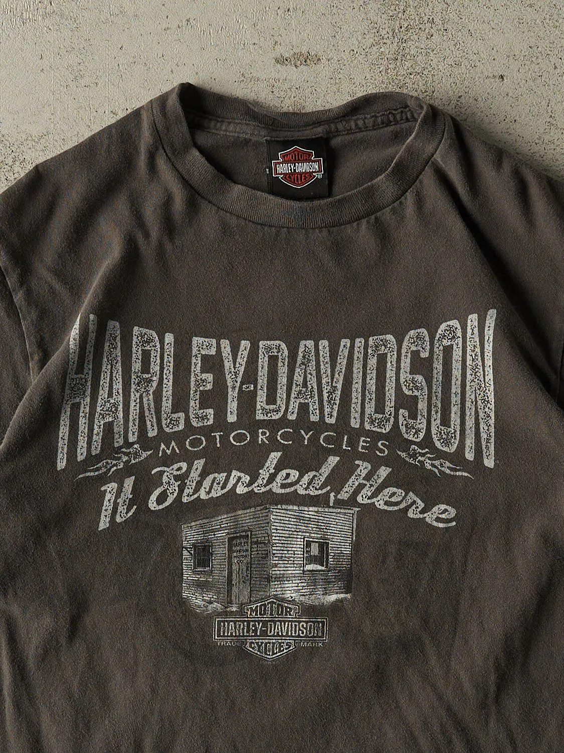 16' Charcoal Grey Harley Davidson Saguenay Quebec Tee (XS/S) sold by Rebalance Vintage product image thumbnail 3