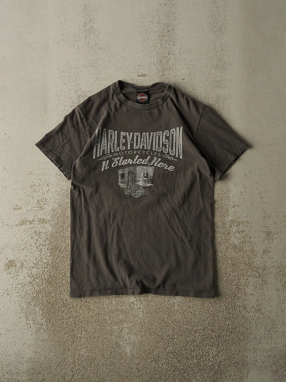 16' Charcoal Grey Harley Davidson Saguenay Quebec Tee (XS/S) sold by Rebalance Vintage