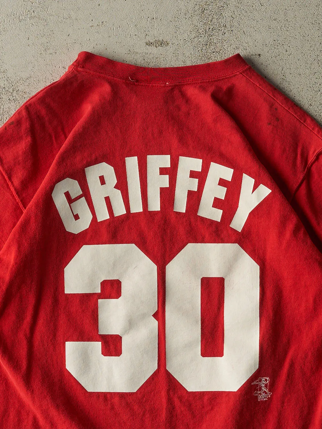 Vintage 90s Red Cincinnati Reds #30 Ken Griffey Player Tee (S/M) sold by Rebalance Vintage product image thumbnail 4