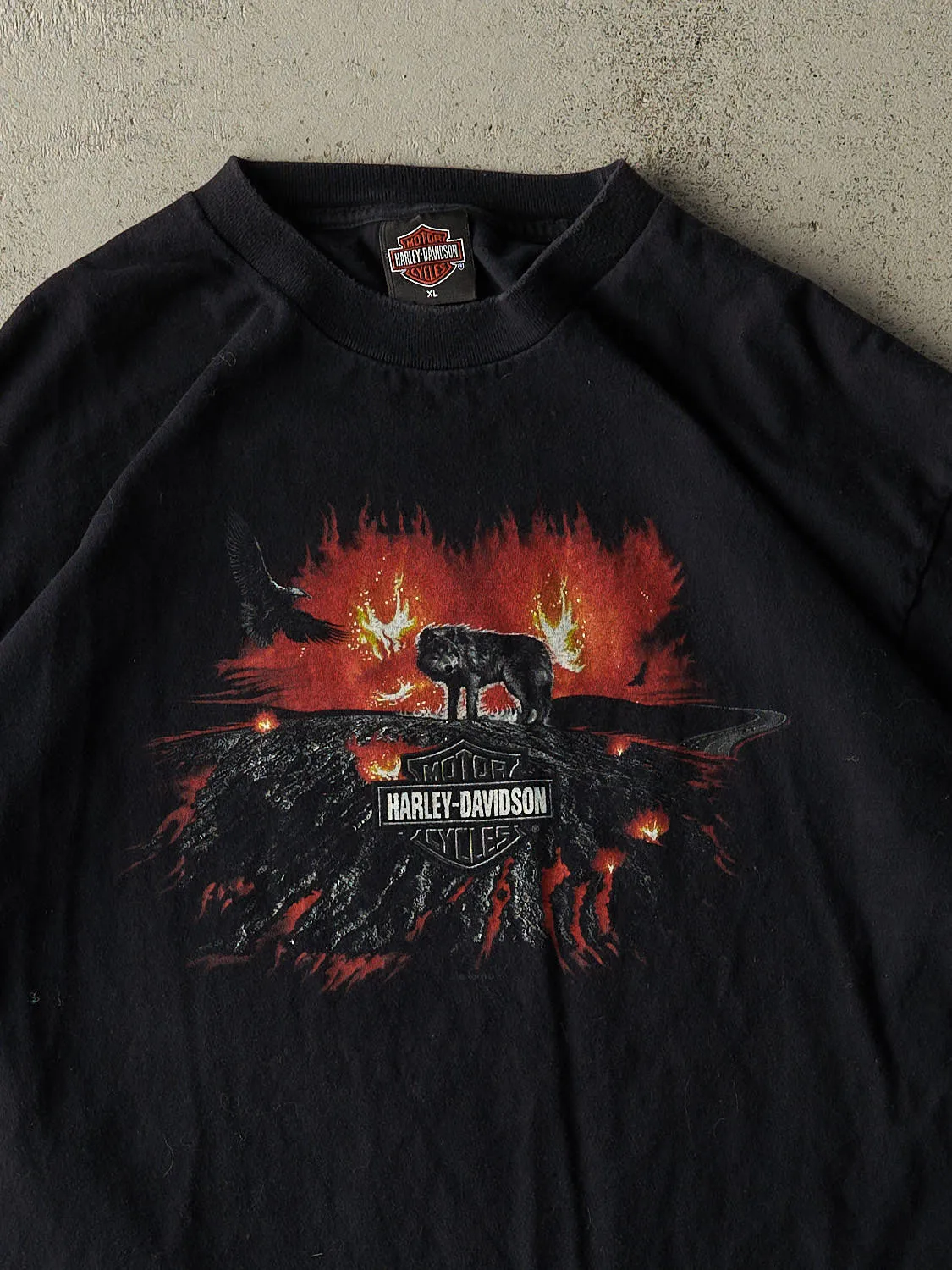 Vintage 04' Black Harley Davidson Saguenay Quebec Tee (L/XL) sold by Rebalance Vintage product image thumbnail 3