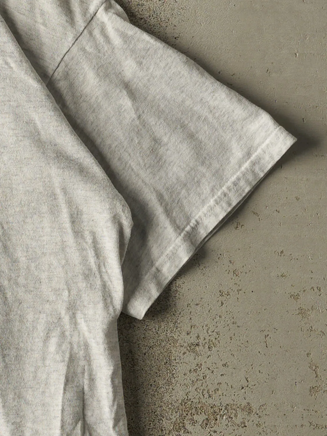 Vintage Y2K Heather Grey Budweiser Tee (M/L) sold by Rebalance Vintage product image thumbnail 4