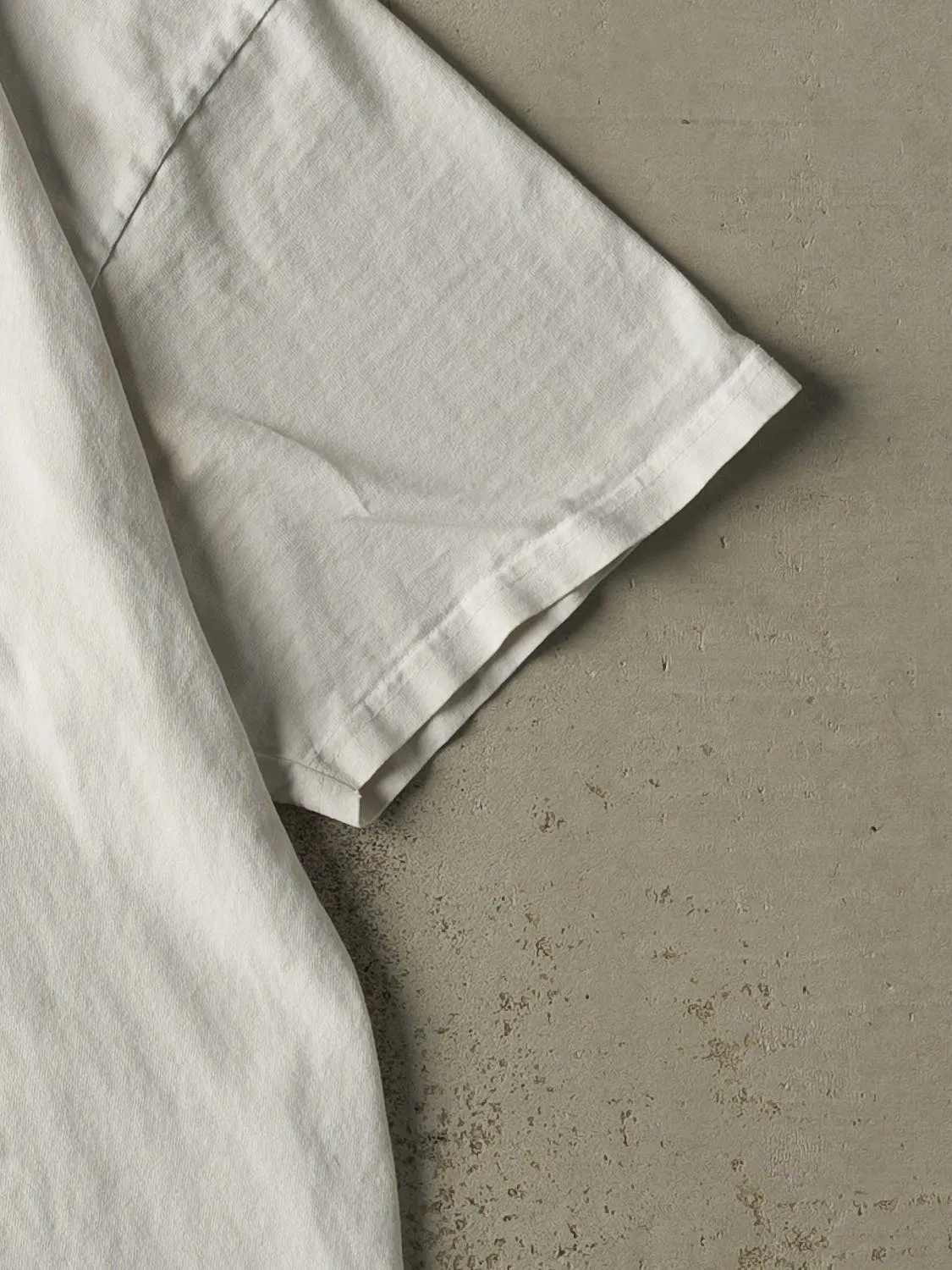 Vintage Y2K White Nike Tee (L) sold by Rebalance Vintage product image thumbnail 4