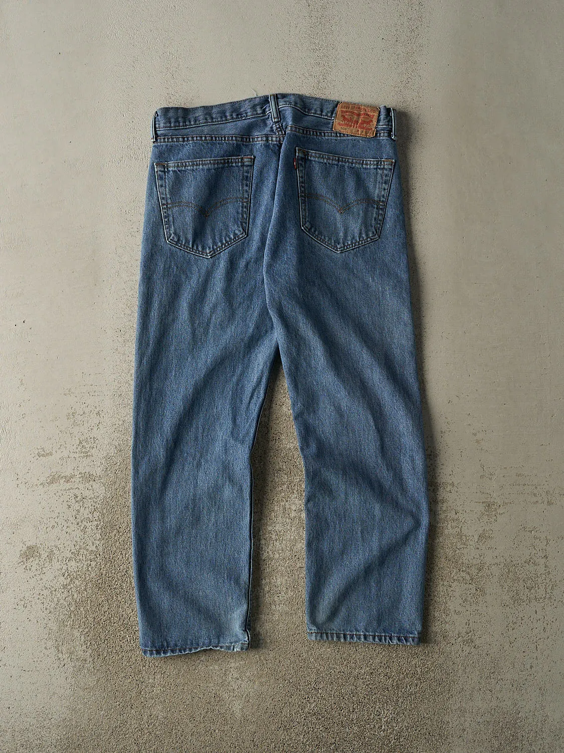 Vintage Y2K Mid Wash Levi's 505 Jeans (36x29) sold by Rebalance Vintage product image thumbnail 2