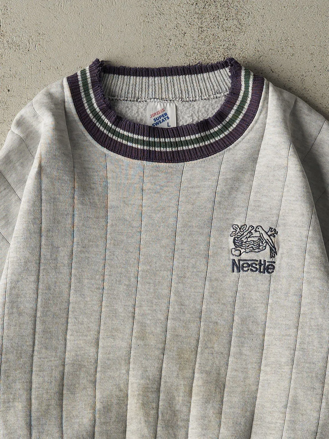 Vintage 80s Heather Grey Nestle Embroidered Ribbed Crewneck (M) sold by Rebalance Vintage product image thumbnail 2