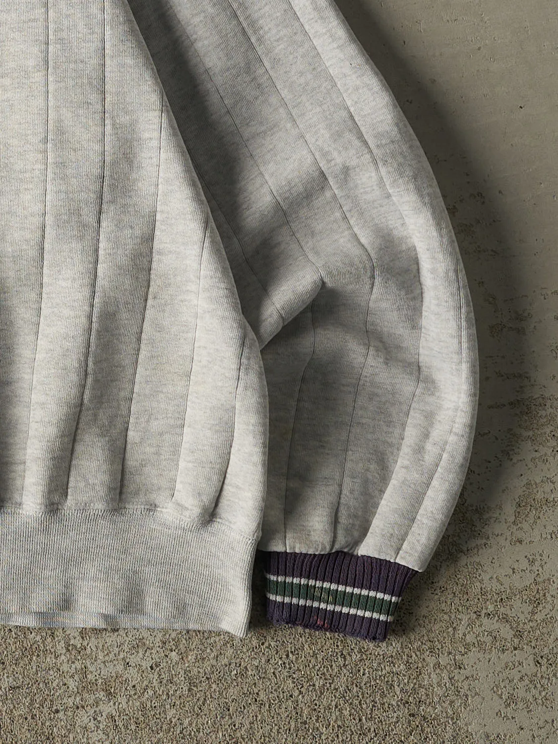 Vintage 80s Heather Grey Nestle Embroidered Ribbed Crewneck (M) sold by Rebalance Vintage product image thumbnail 4