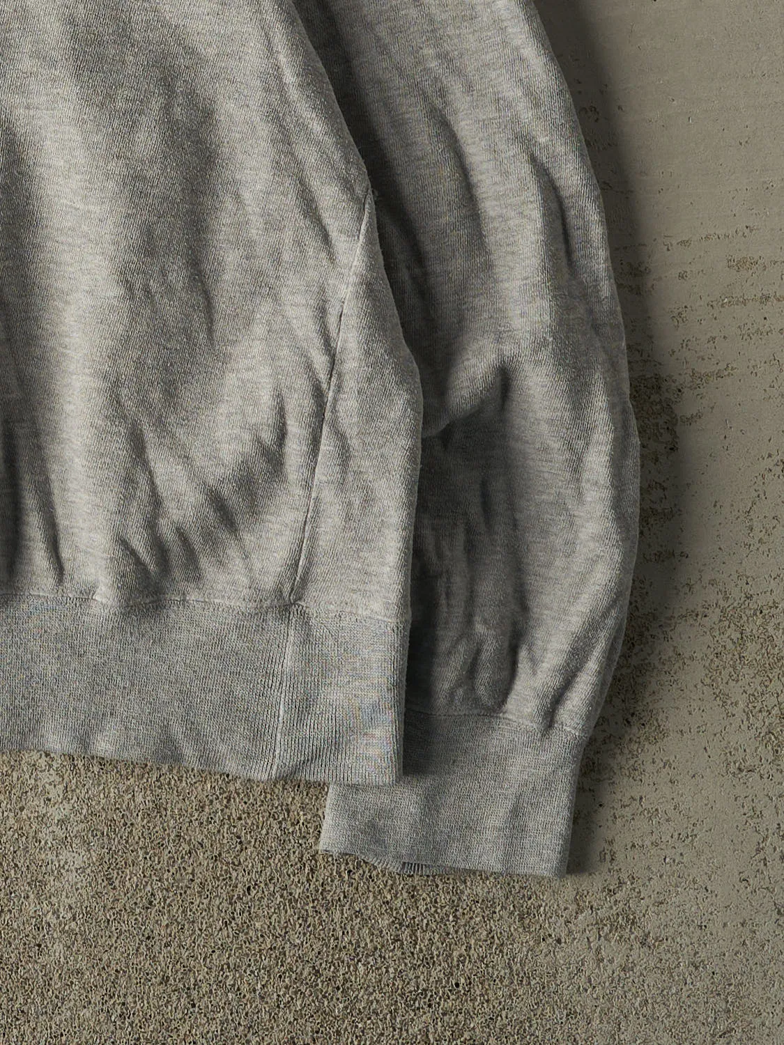 Vintage 90s Grey Syracuse University Embroidered Crewneck (XL) sold by Rebalance Vintage product image thumbnail 4