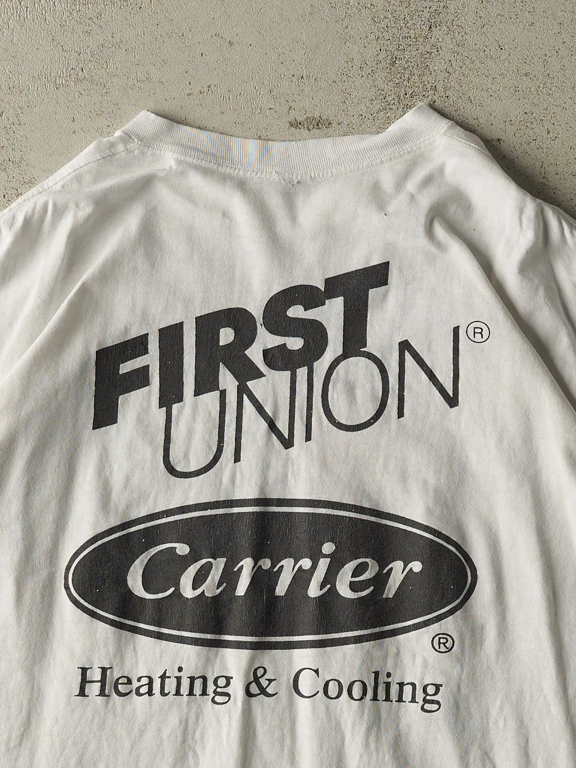 Vintage 95' White Charlotte Hornets "U Gotta Bee There" Tee (L) sold by Rebalance Vintage product image thumbnail 4