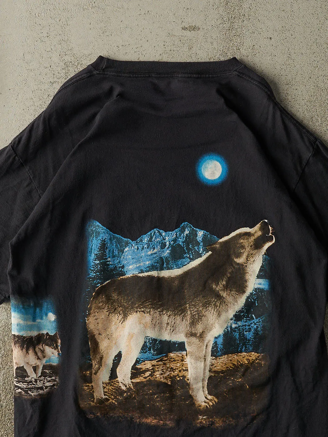 Vintage Y2K Black Wolf Tee (L/XL) sold by Rebalance Vintage product image thumbnail 4