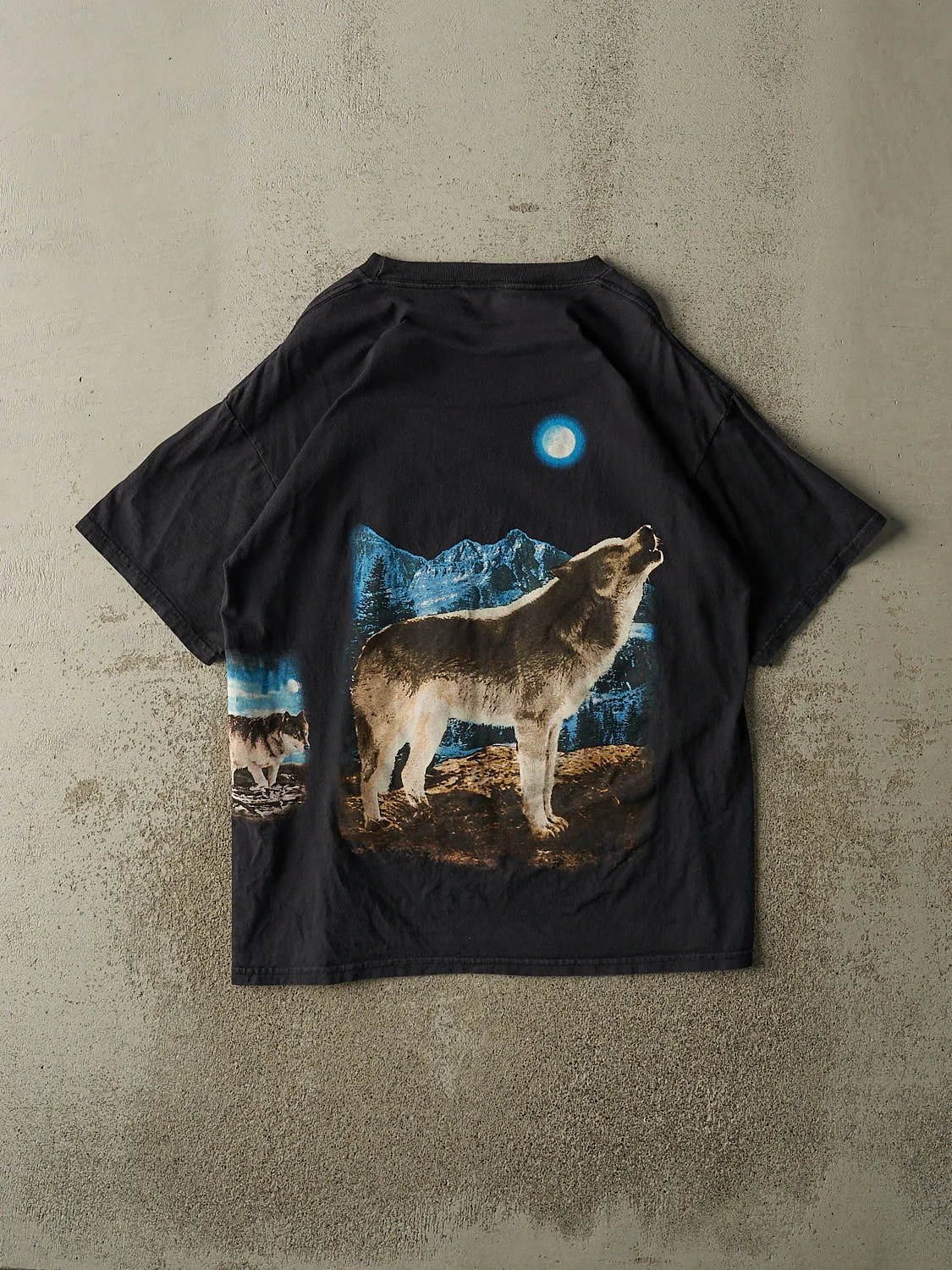 Vintage Y2K Black Wolf Tee (L/XL) sold by Rebalance Vintage product image thumbnail 2
