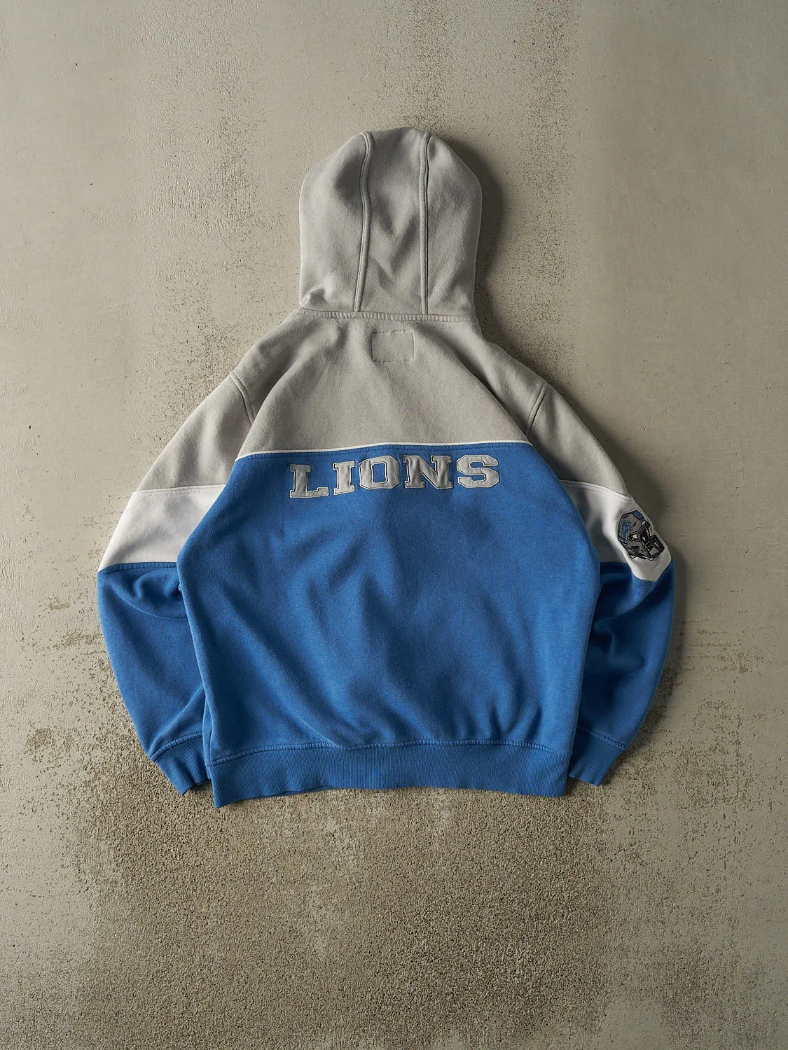 Vintage Y2K Blue & Grey Detroit Lions Hoodie (M/L) sold by Rebalance Vintage product image thumbnail 2