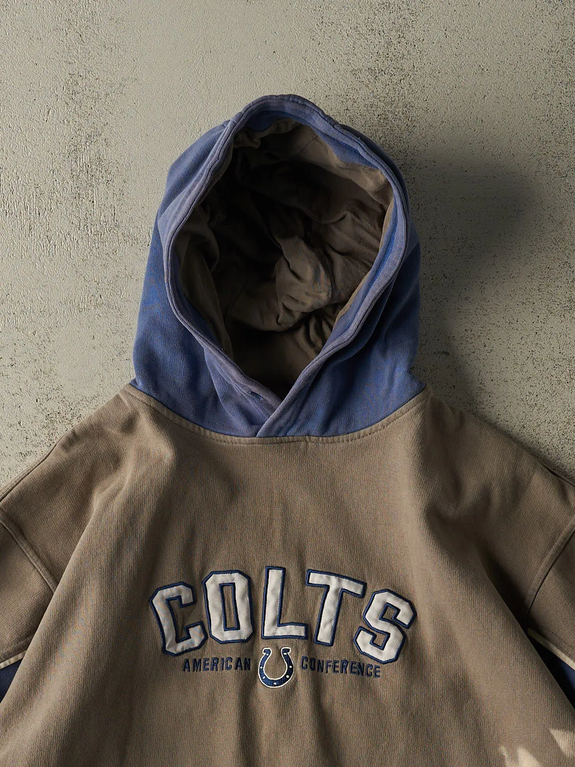 Vintage 90s Grey & Blue Indianapolis Colts Reebok Hoodie (XL/XXL) sold by Rebalance Vintage product image thumbnail 2