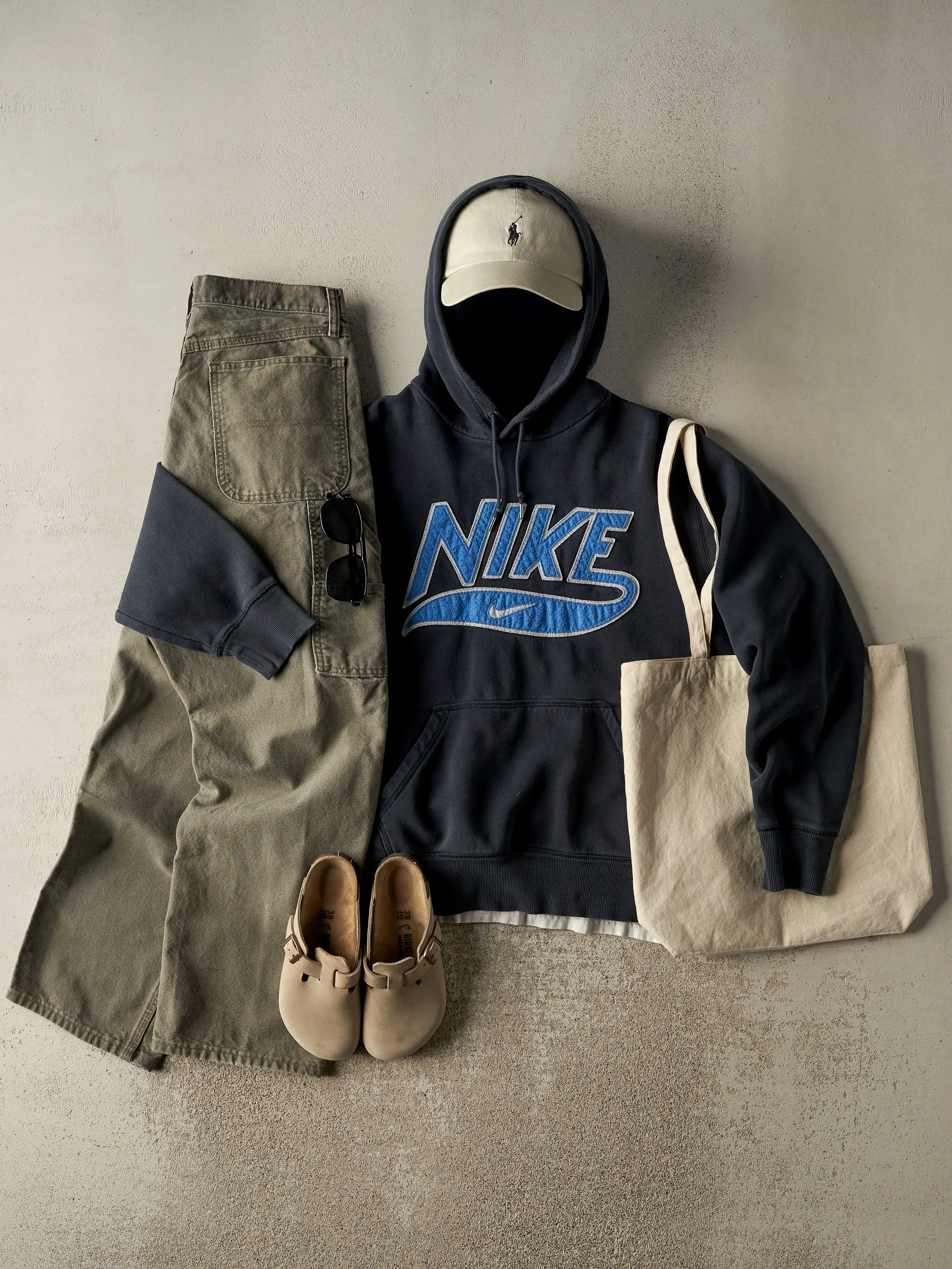 Vintage Y2K Navy Blue Nike Embroidered Hoodie (L/XL) sold by Rebalance Vintage product image thumbnail 2