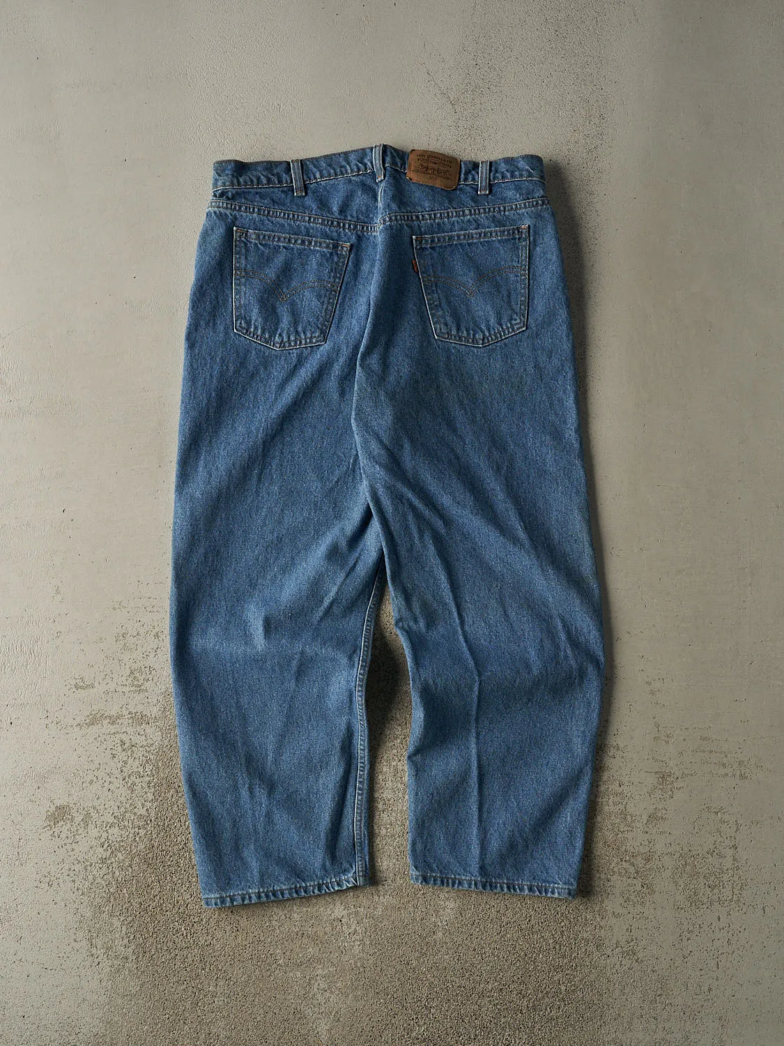 Vintage 80s Mid Wash Levi's Orange Tab 665 Jeans (37x30.5) sold by Rebalance Vintage product image thumbnail 2