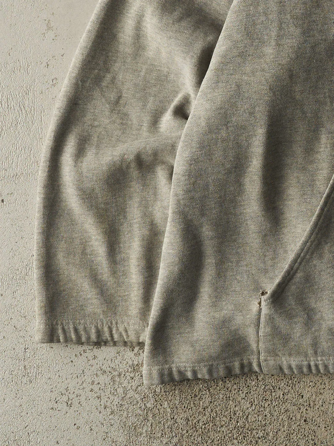 Vintage 90s Grey Chicago Bears Embroidered Hoodie (XXL/XXXL) sold by Rebalance Vintage product image thumbnail 3