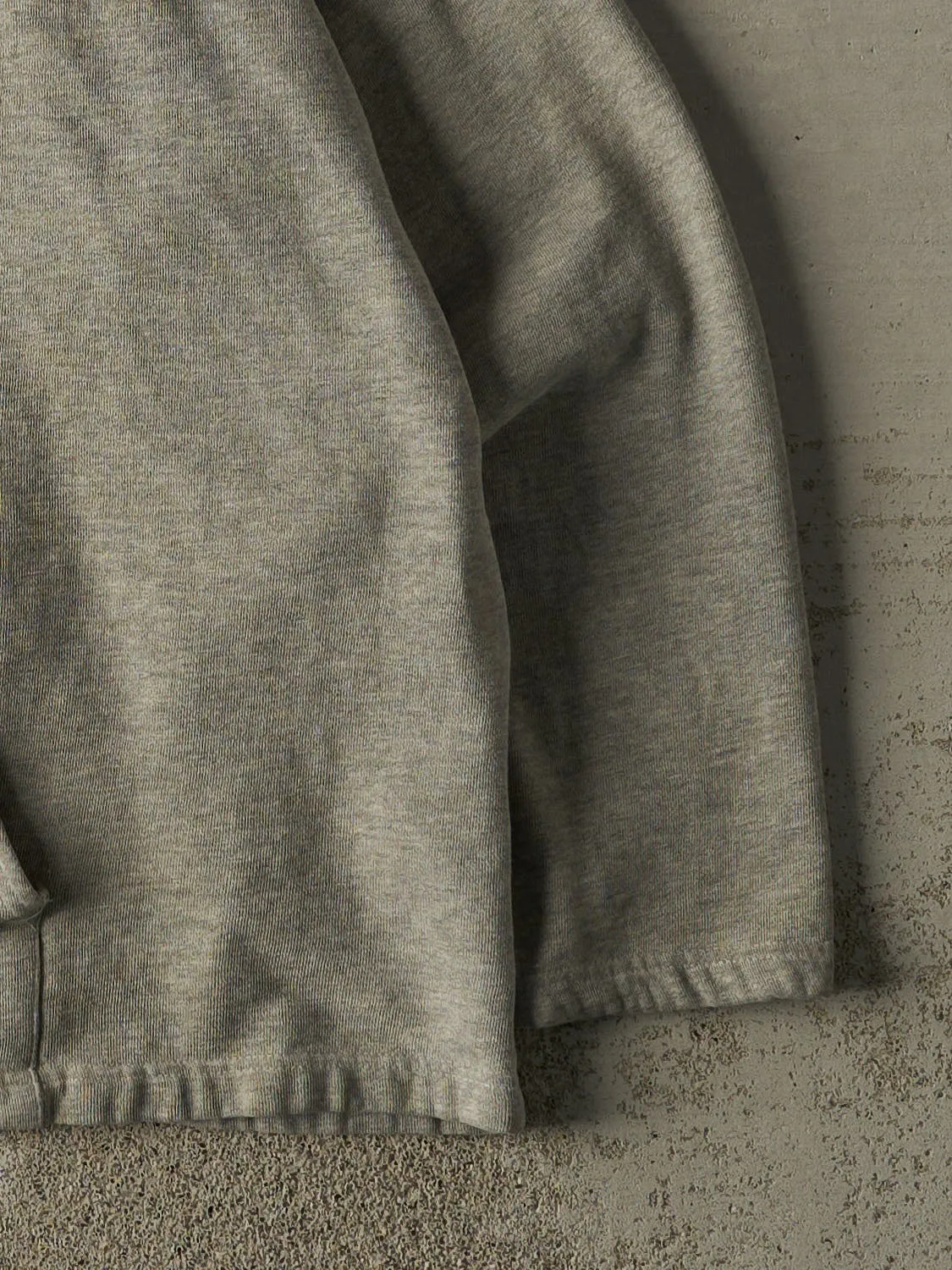 Vintage 90s Grey Chicago Bears Embroidered Hoodie (XXL/XXXL) sold by Rebalance Vintage product image thumbnail 4