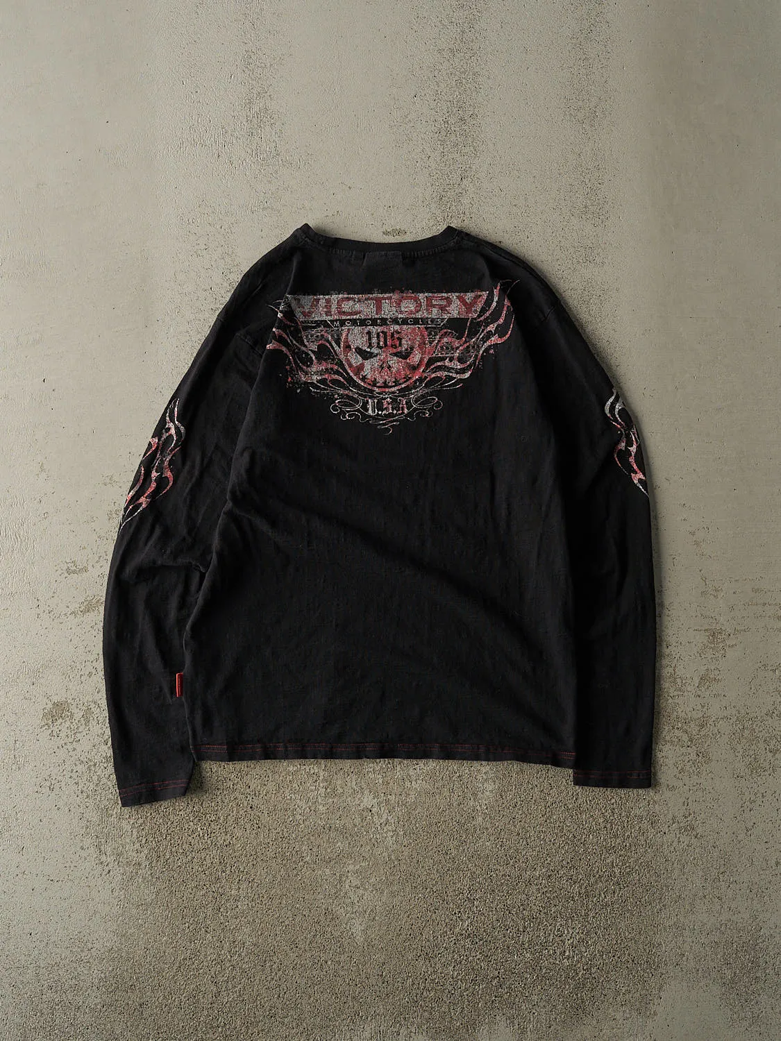 Vintage Y2K Black Victory Motorcycles Long Sleeve (S/M) sold by Rebalance Vintage product image thumbnail 2