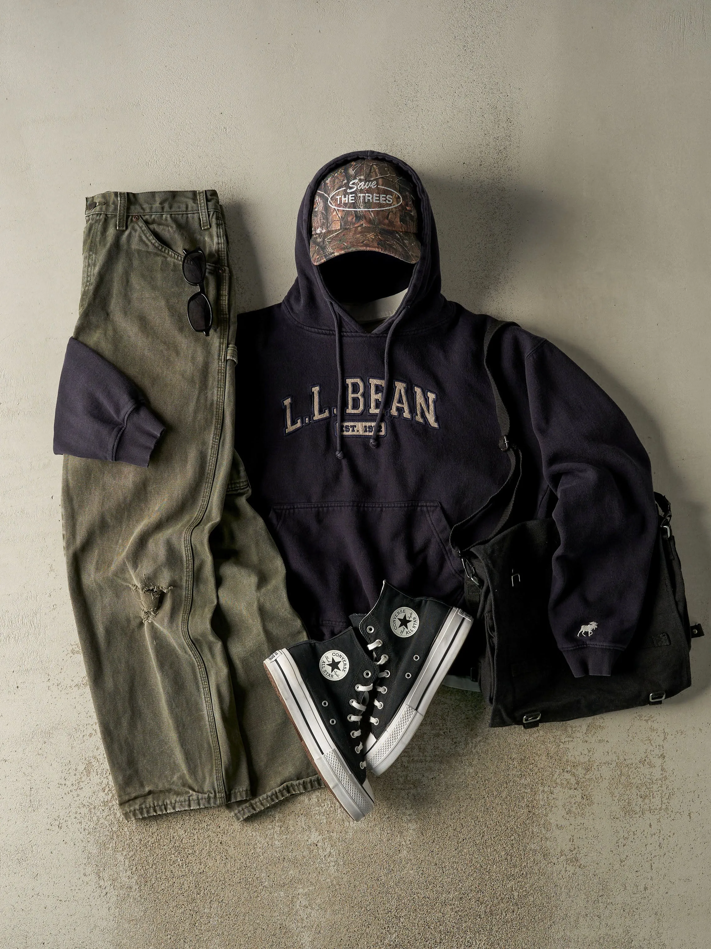 Vintage 90s Green Dickies Carpenter Pants (32x31) sold by Rebalance Vintage product image thumbnail 2