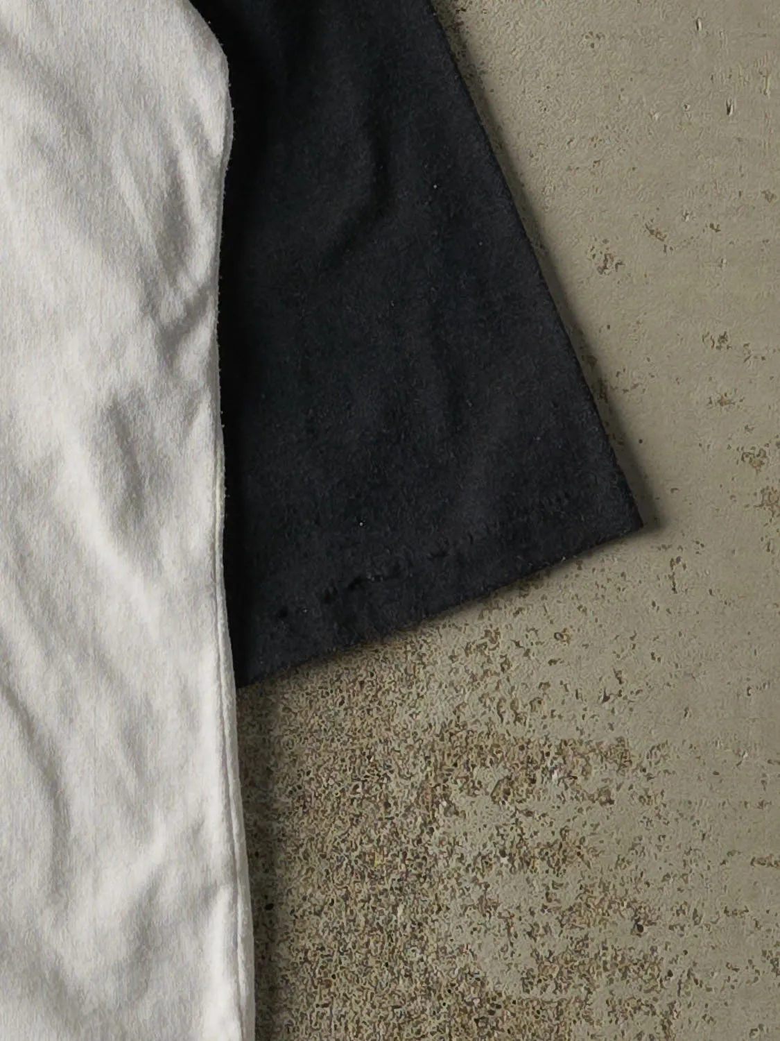 Vintage 80s White & Black Raglan Tee (XS/S) sold by Rebalance Vintage product image thumbnail 4