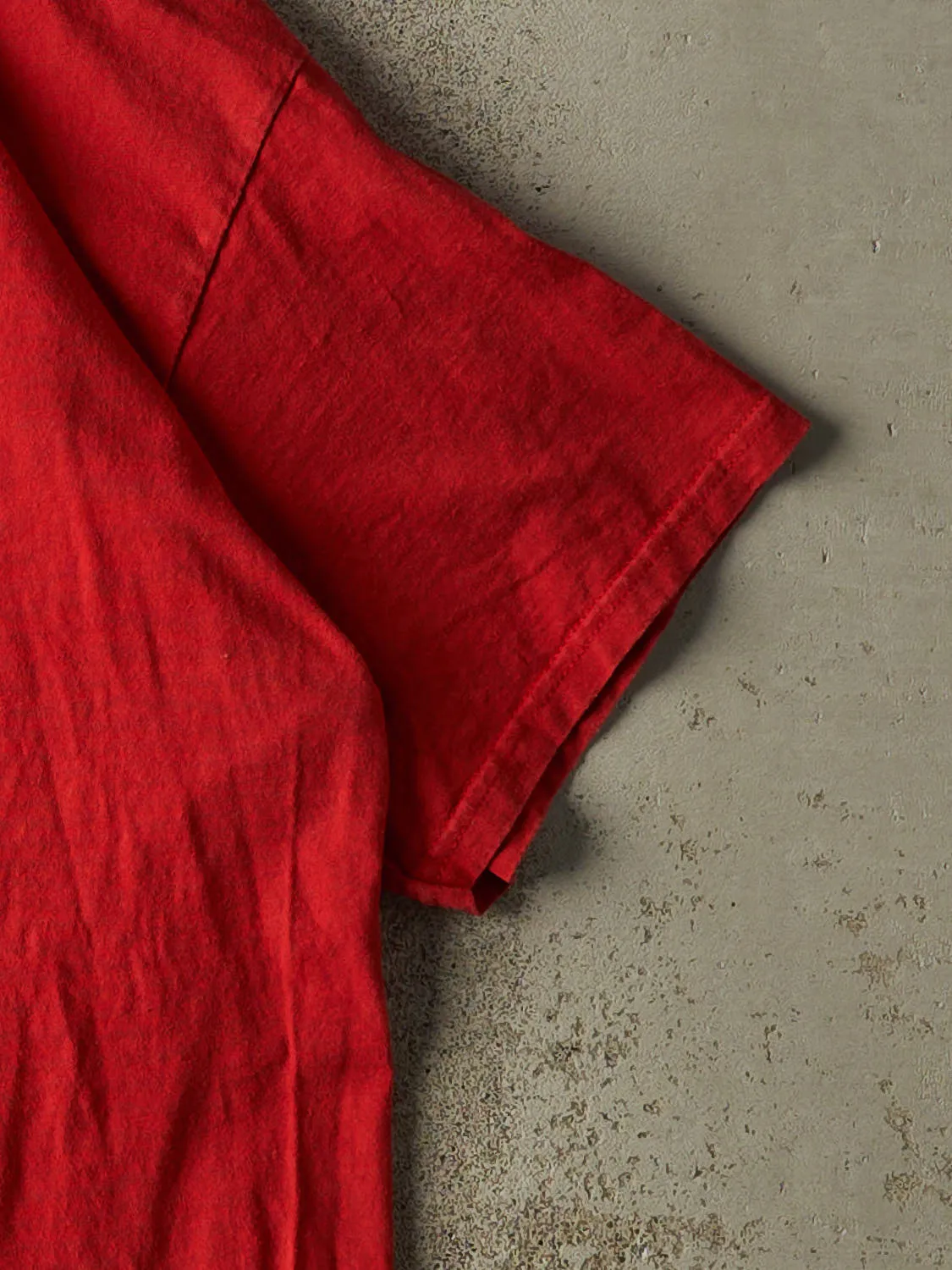 Vintage Y2K Red Budweiser "Great Times Are Waiting" Tee (L/XL) sold by Rebalance Vintage product image thumbnail 4