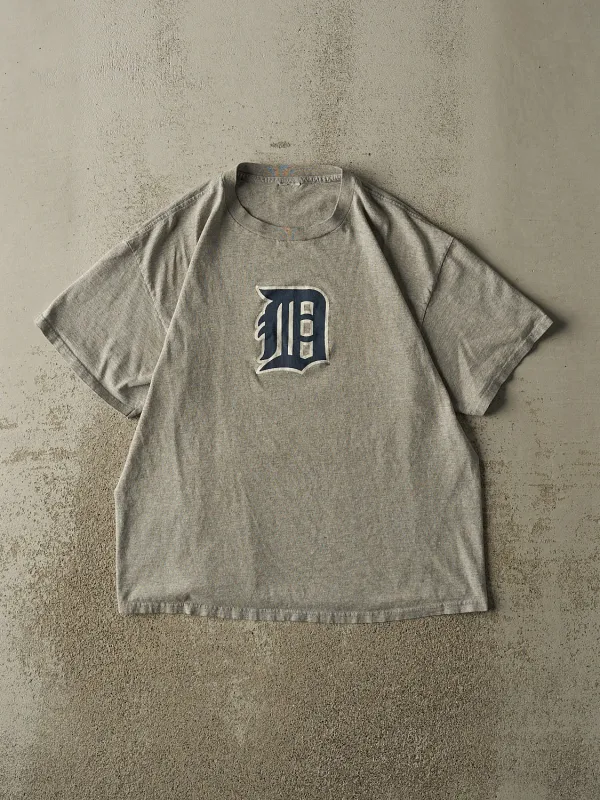 Vintage Y2K Grey Detroit Tigers Tee (L) made by Rebalance Vintage