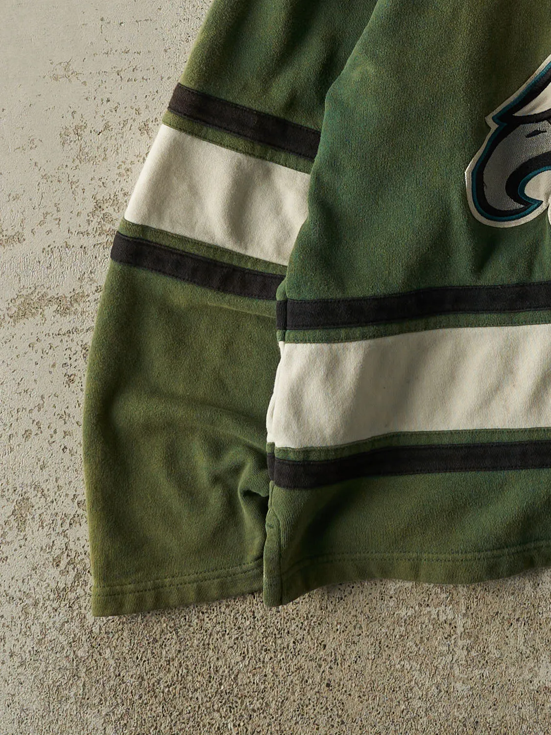 Vintage Y2K Sun Faded Green Philadelphia Eagles Hoodie (M/L) sold by Rebalance Vintage product image thumbnail 3
