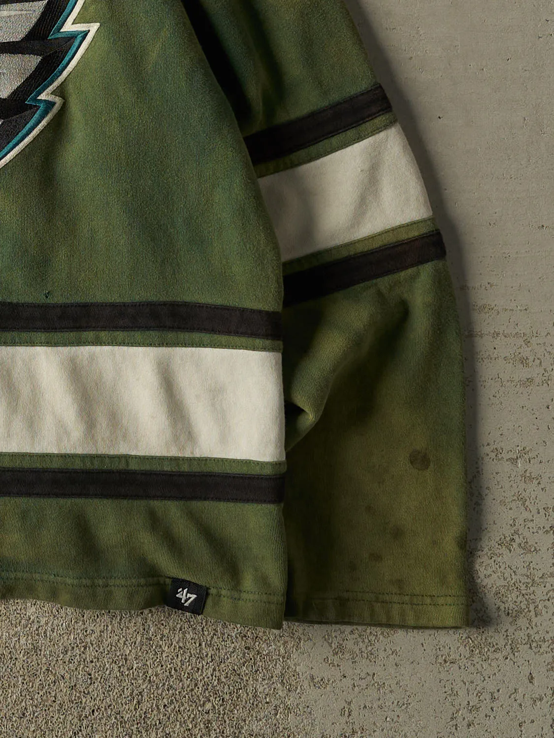 Vintage Y2K Sun Faded Green Philadelphia Eagles Hoodie (M/L) sold by Rebalance Vintage product image thumbnail 4